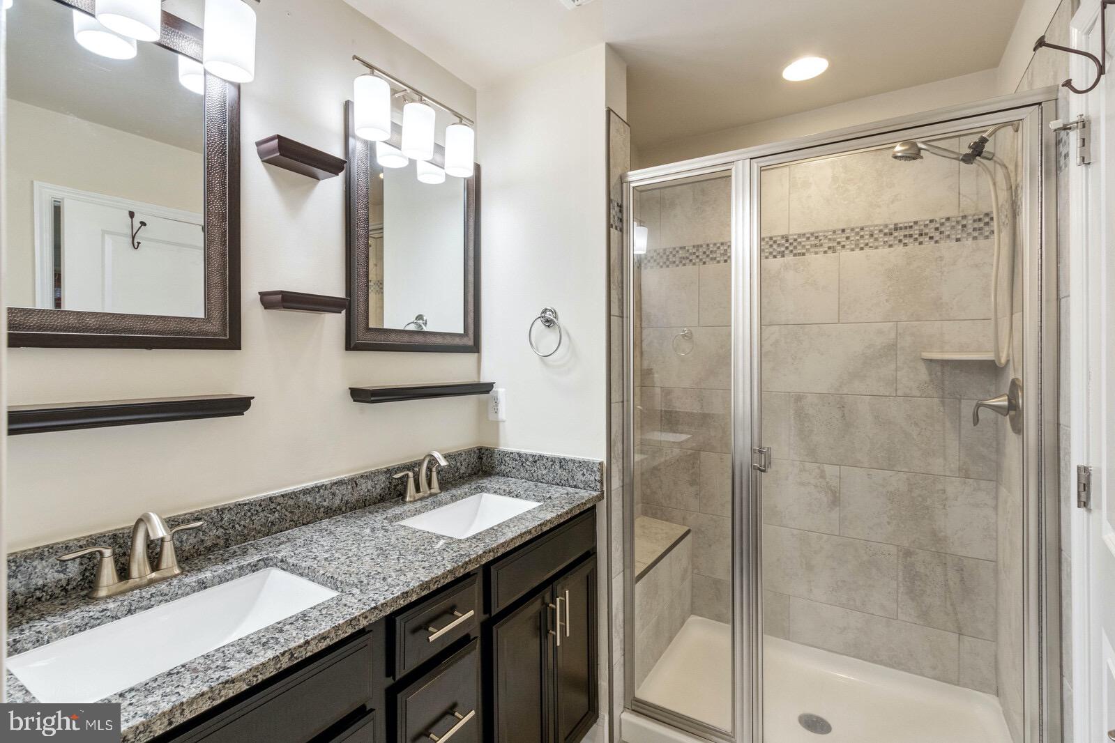 STONEHAVEN - Residential