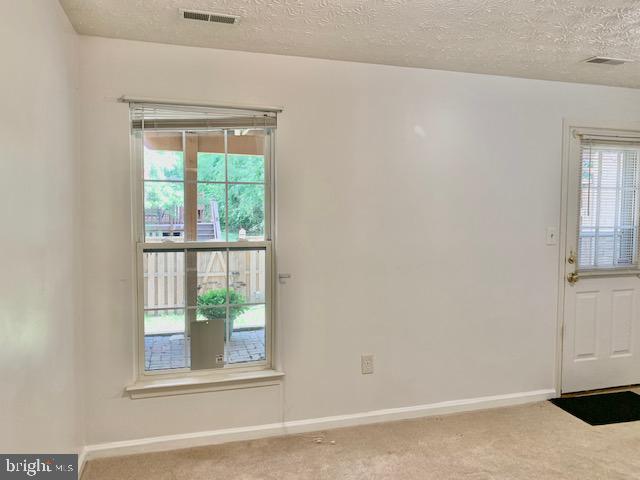 RUSSETT - Residential Lease