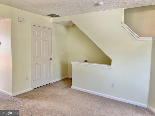 RUSSETT - Residential Lease