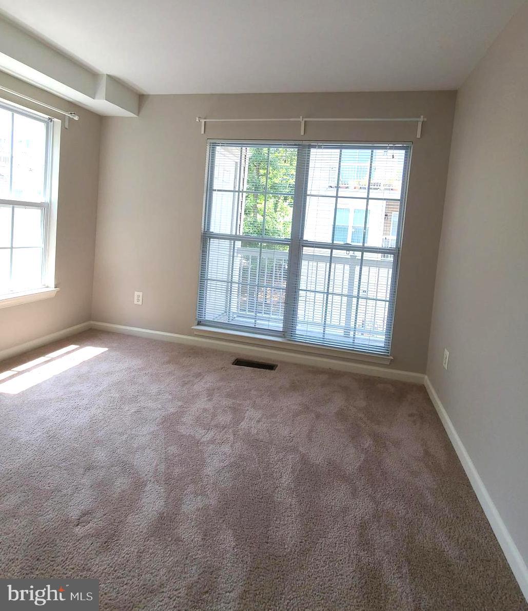 CAMERON STATION - Residential Lease