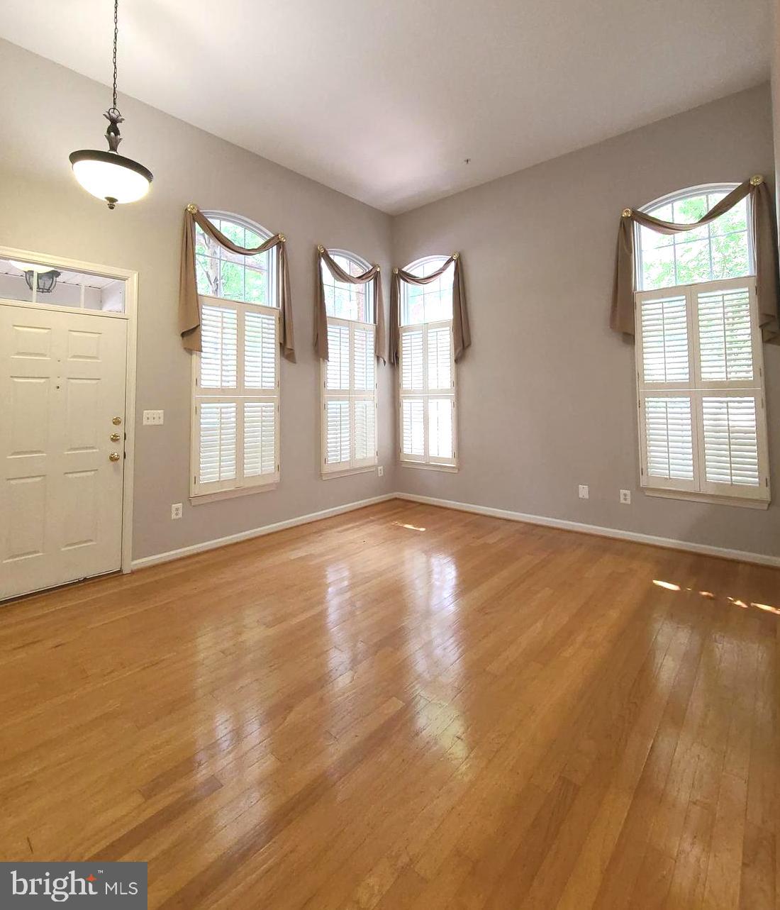 CAMERON STATION - Residential Lease