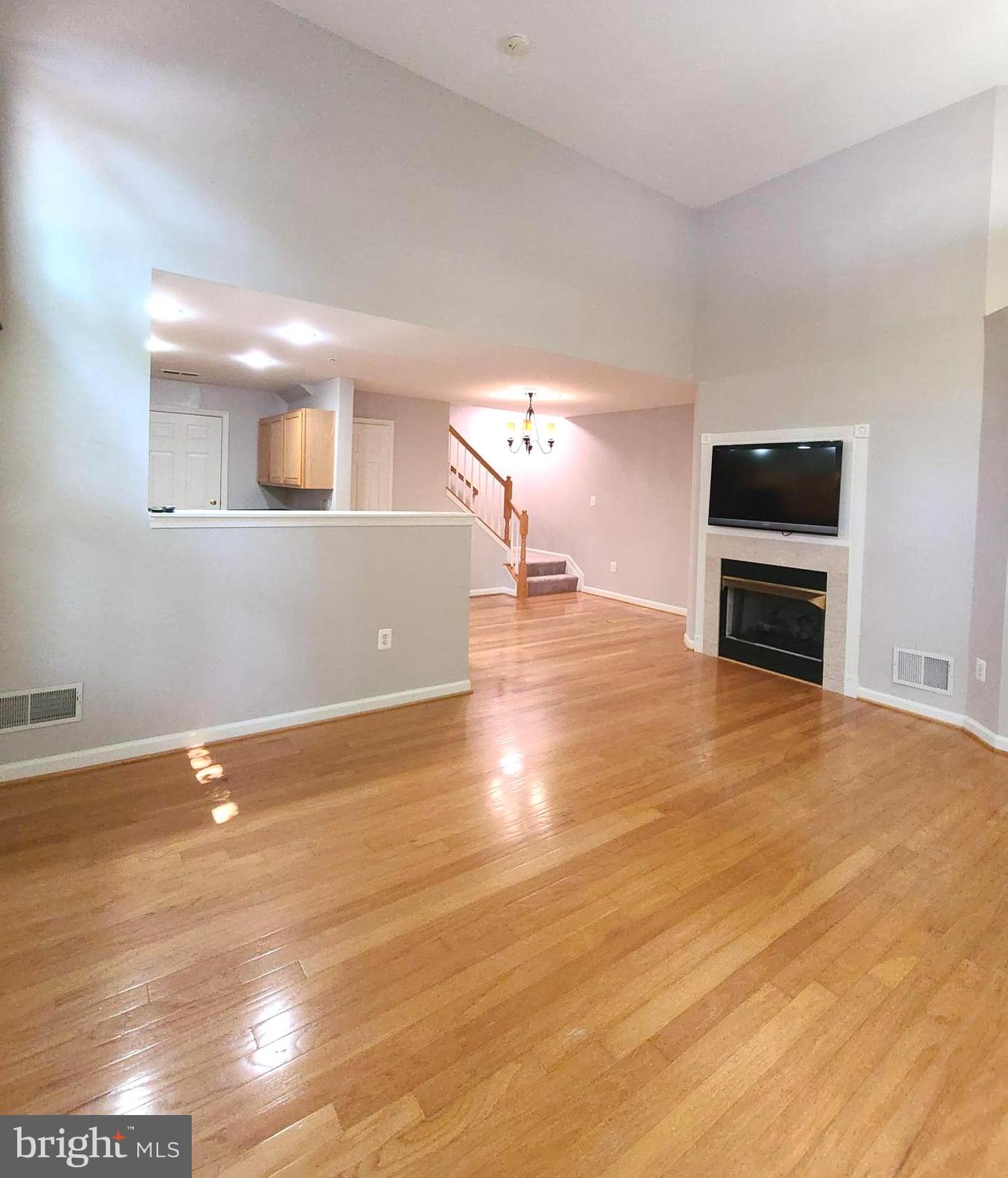 CAMERON STATION - Residential Lease