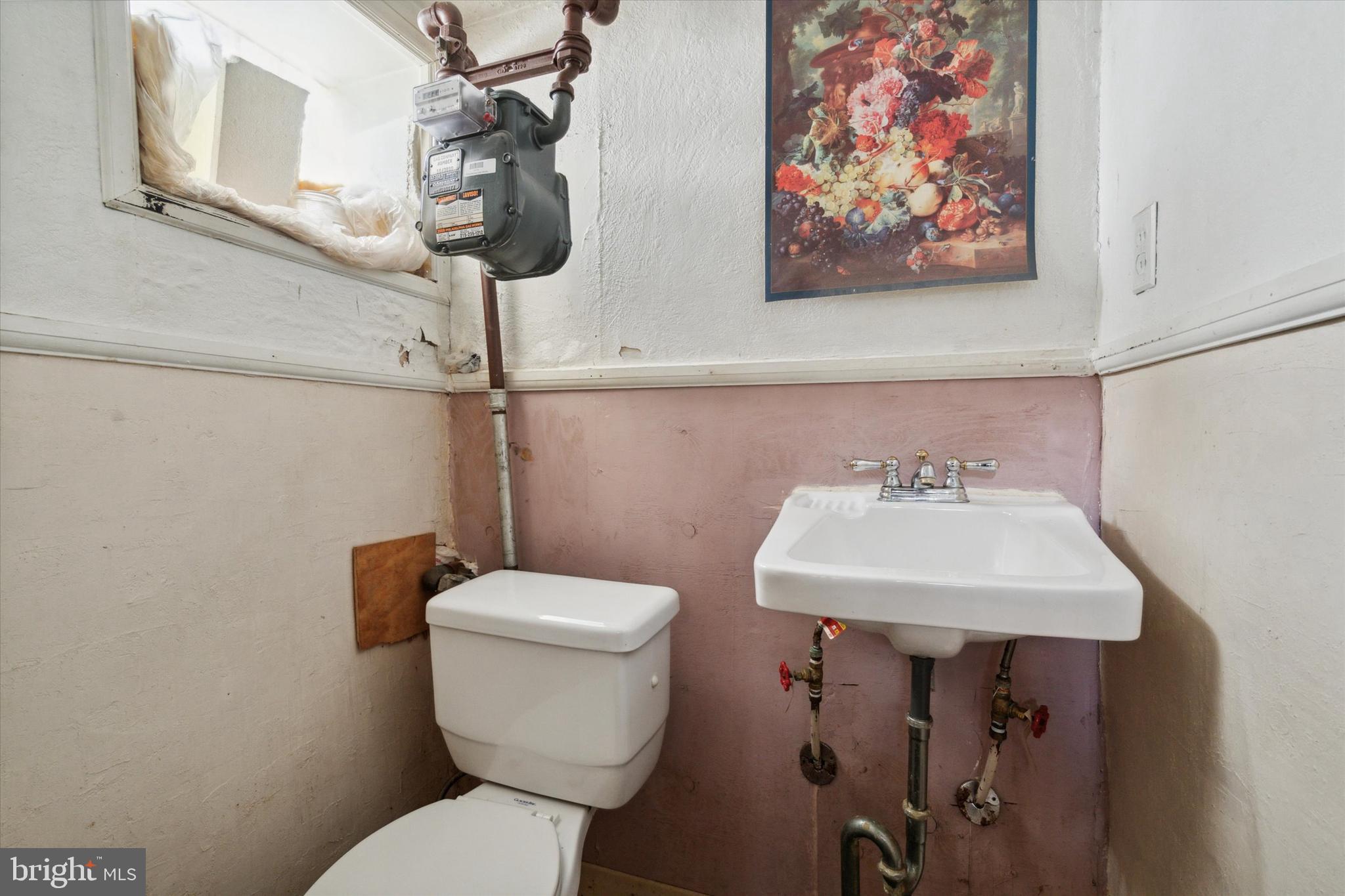 OXFORD CIRCLE - Residential