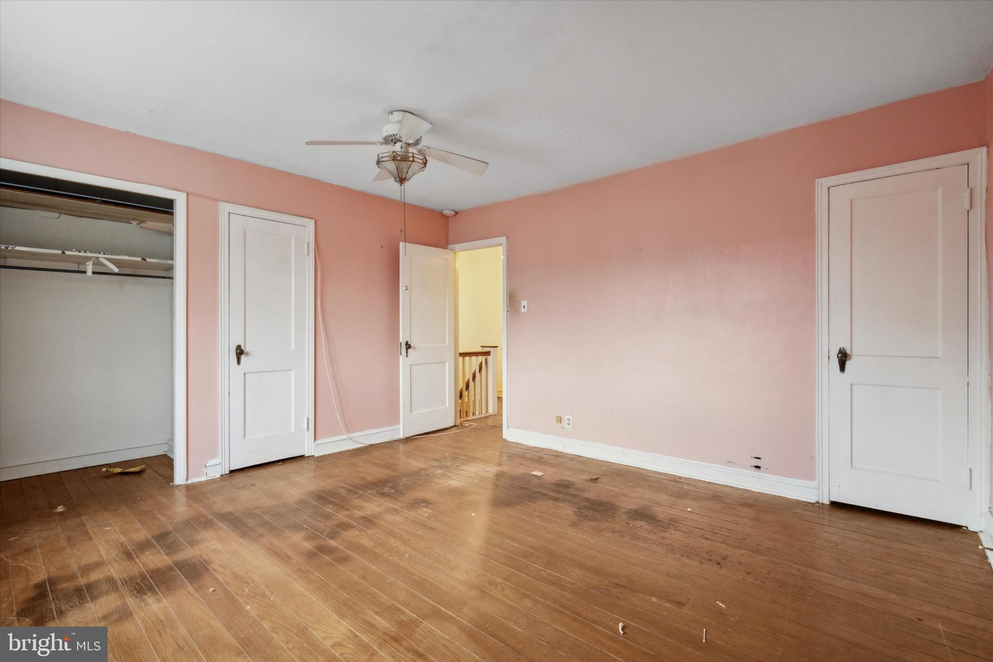 OXFORD CIRCLE - Residential