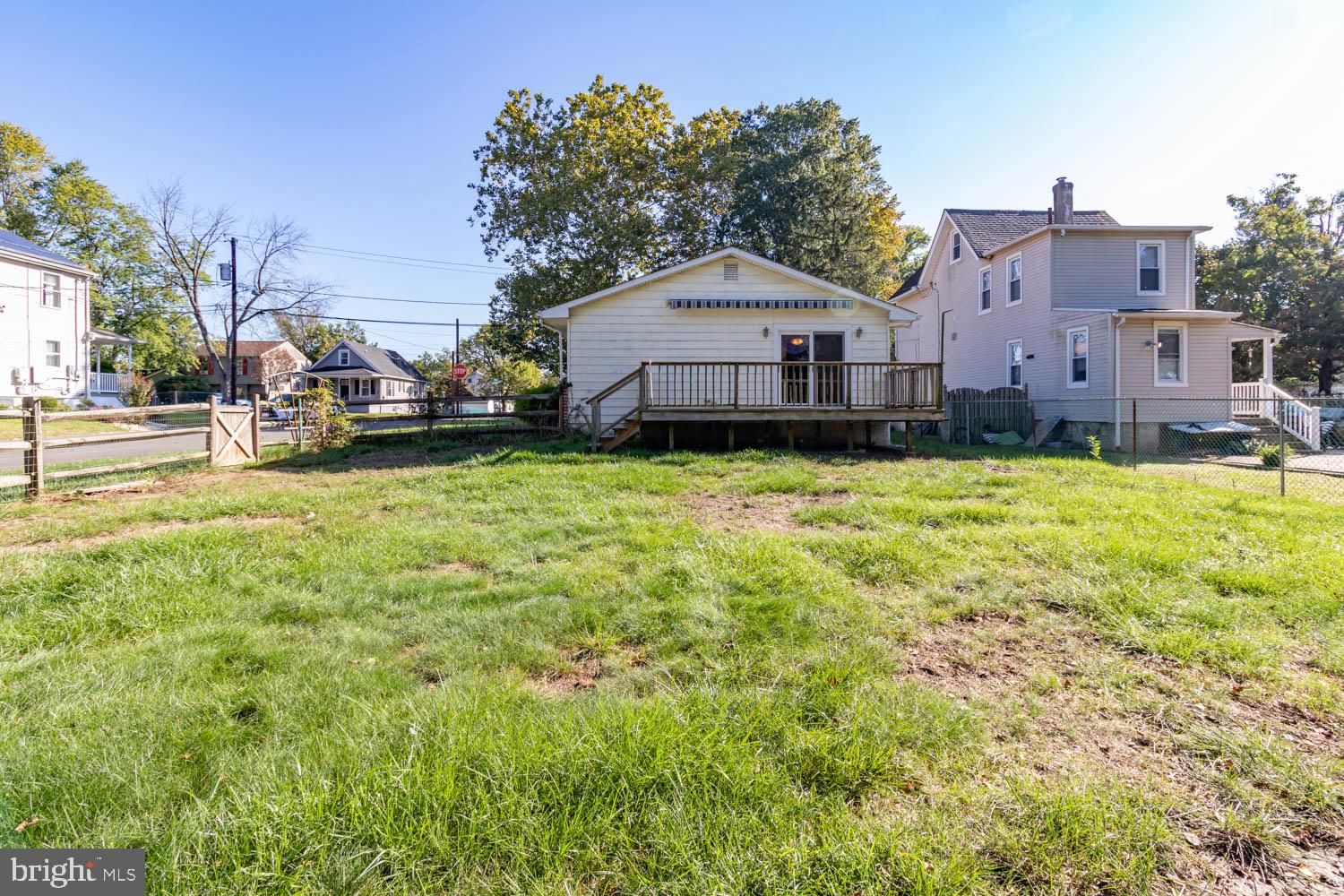 5 LINCOLN AVENUE