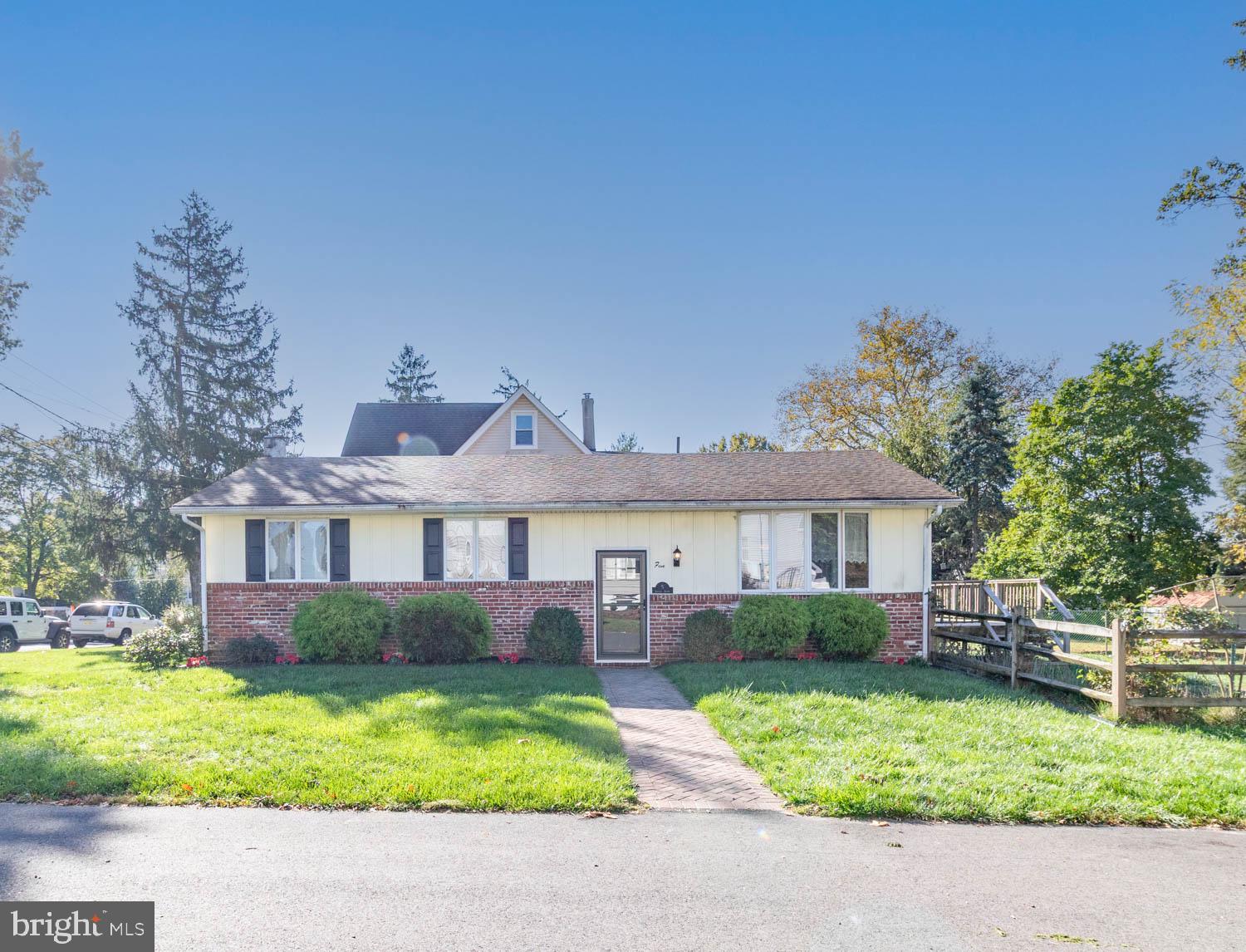 5 LINCOLN AVENUE