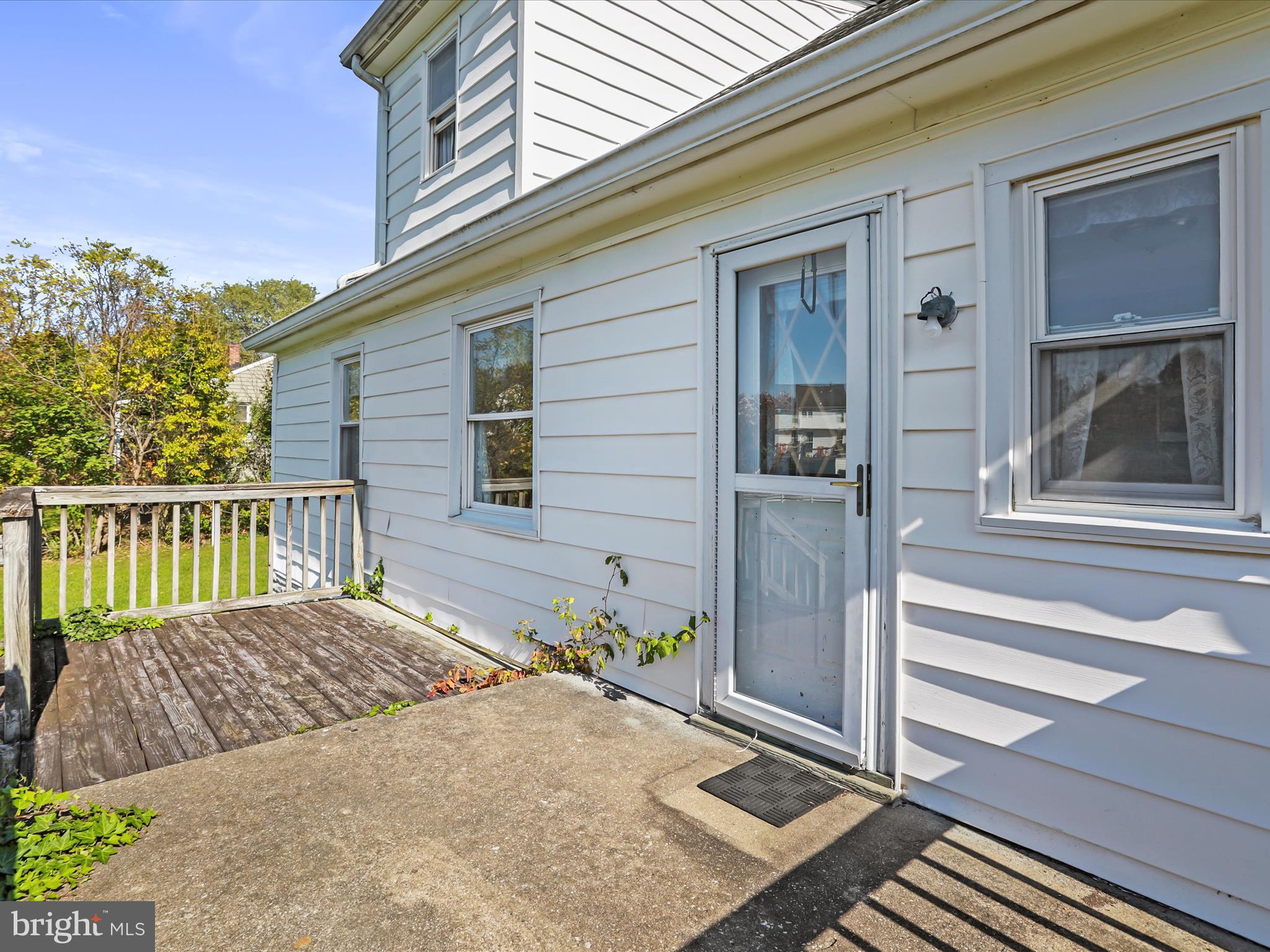 33 N BERLIN PIKE