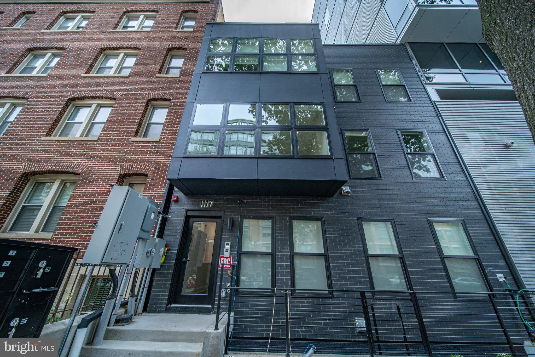 1117 24th Street NW Unit 1, Washington, DC 20037
