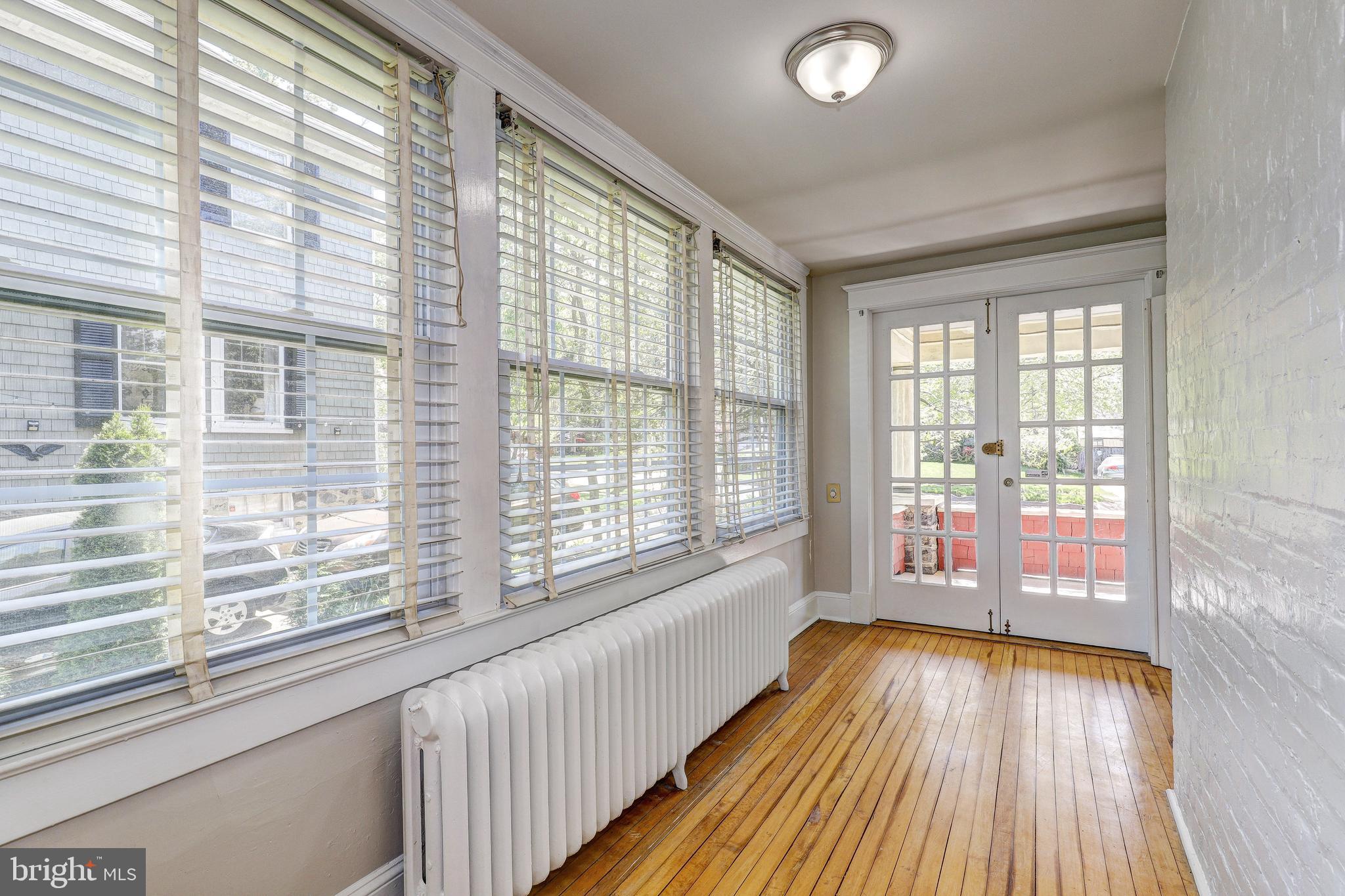 HUNTING RIDGE HISTORIC DISTRICT - Residential