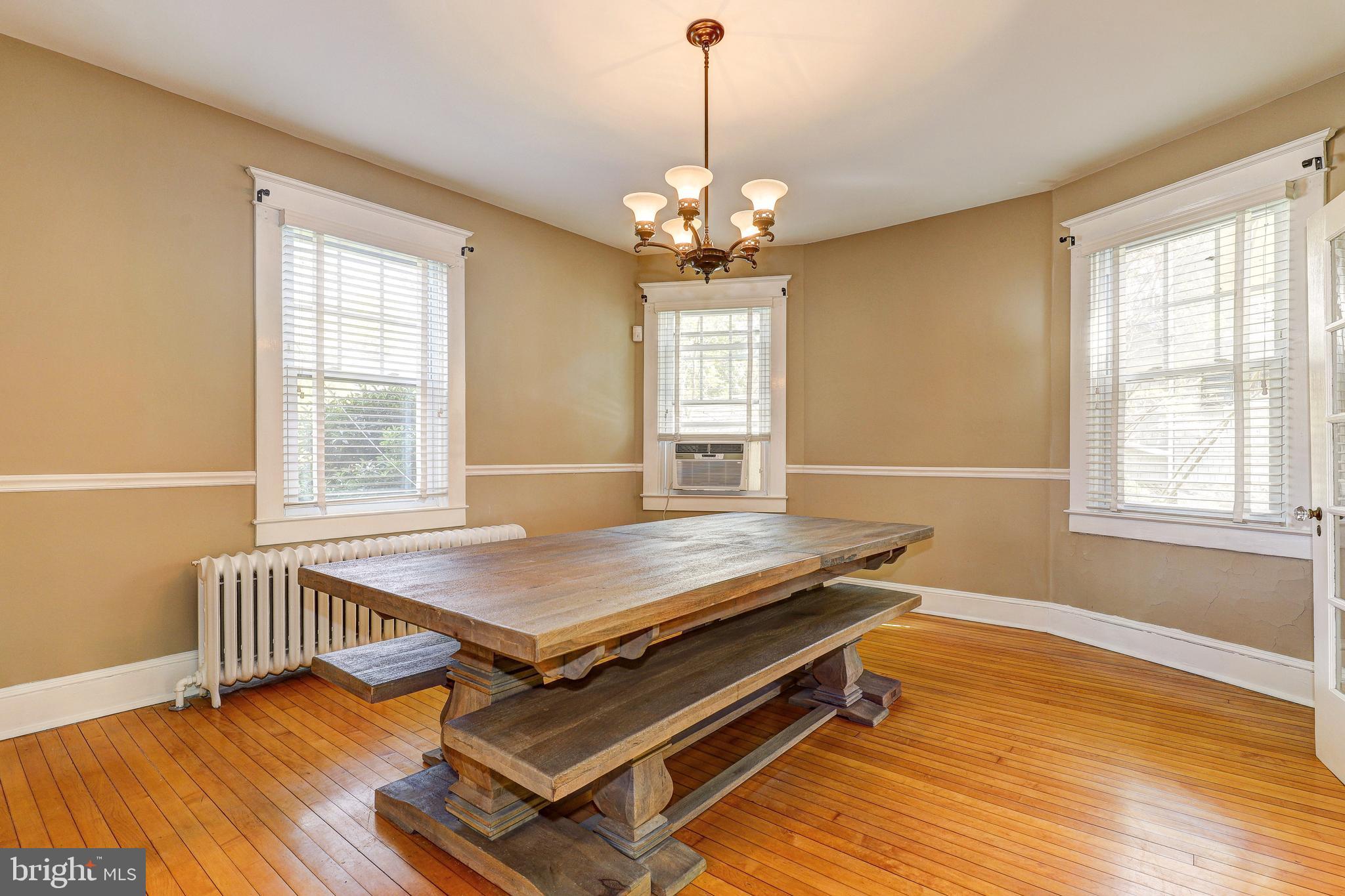 HUNTING RIDGE HISTORIC DISTRICT - Residential