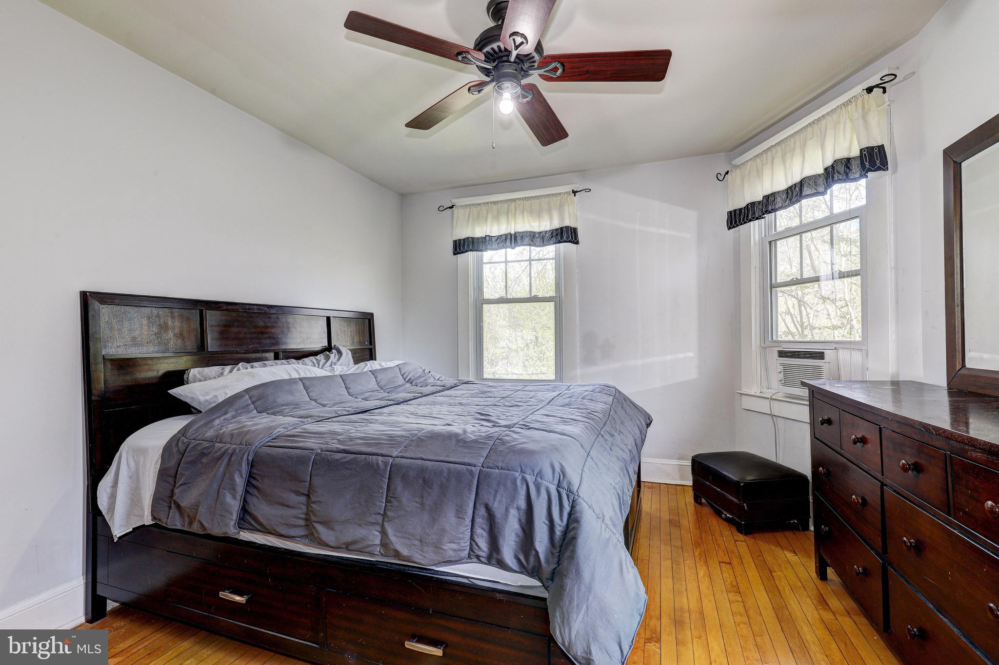 HUNTING RIDGE HISTORIC DISTRICT - Residential