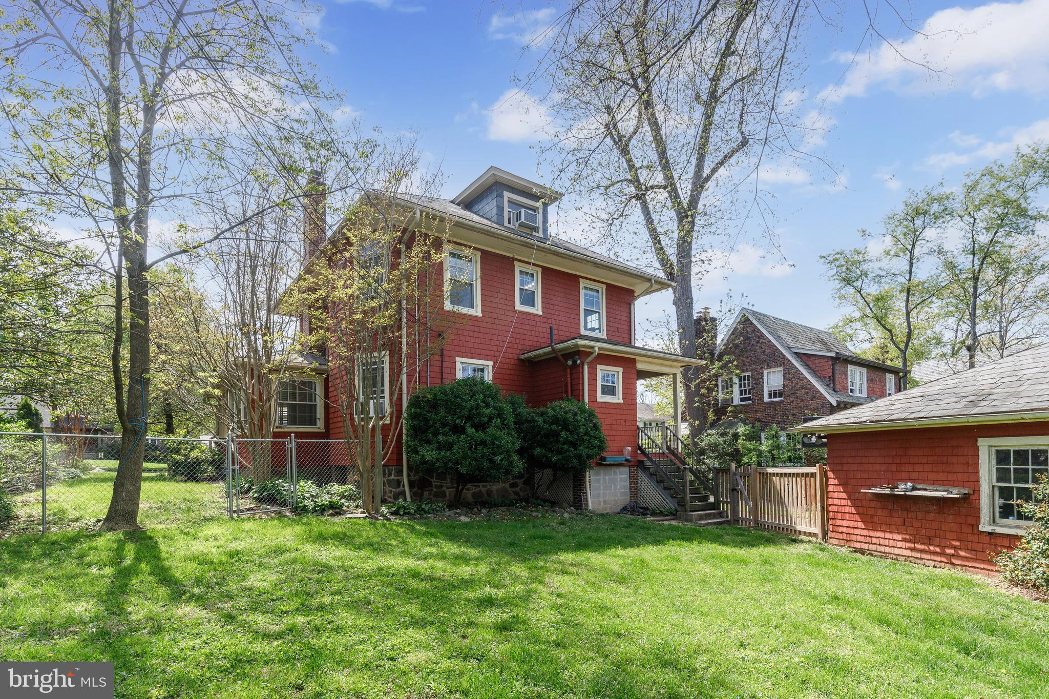 HUNTING RIDGE HISTORIC DISTRICT - Residential