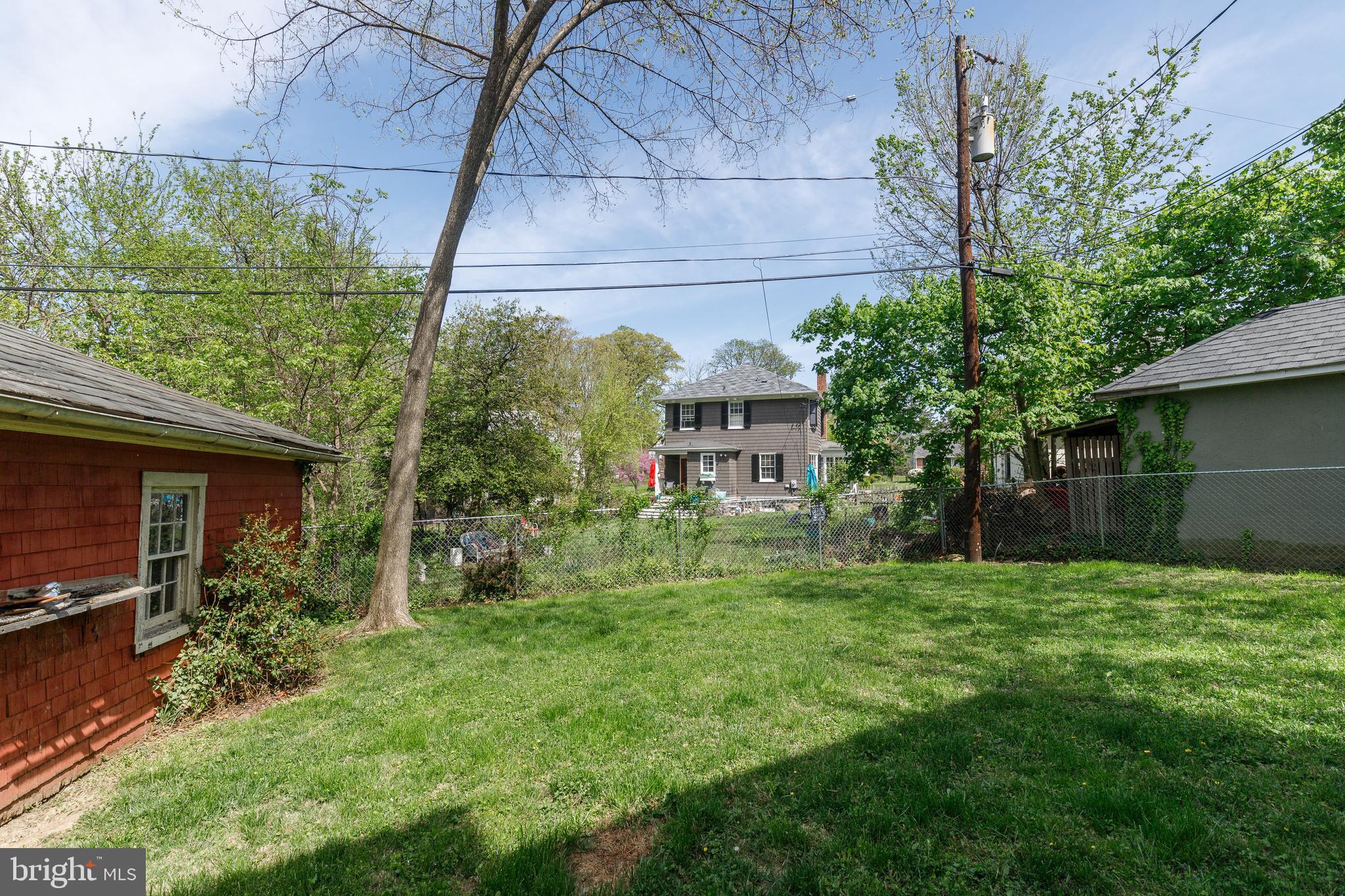 HUNTING RIDGE HISTORIC DISTRICT - Residential