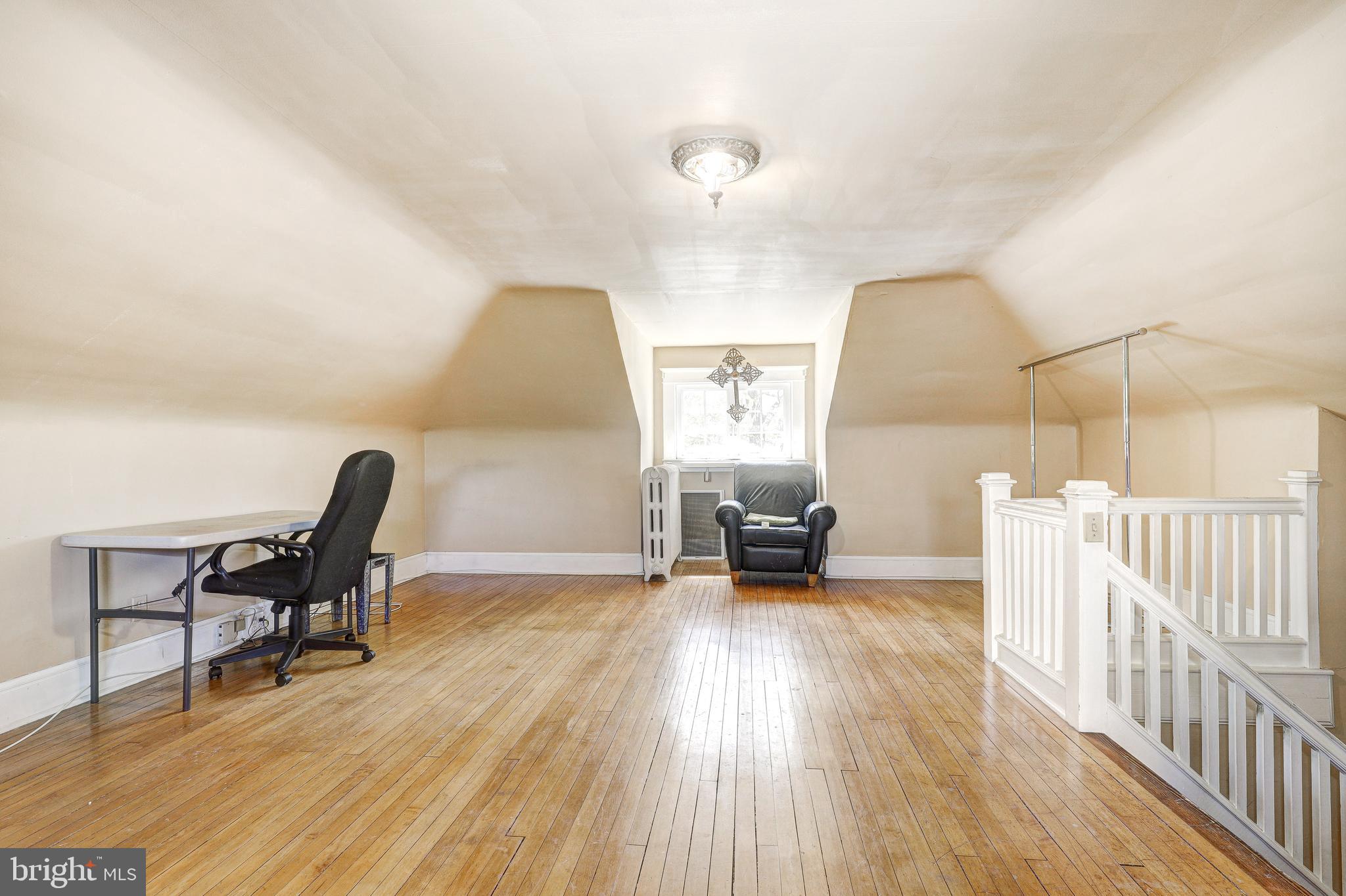 HUNTING RIDGE HISTORIC DISTRICT - Residential