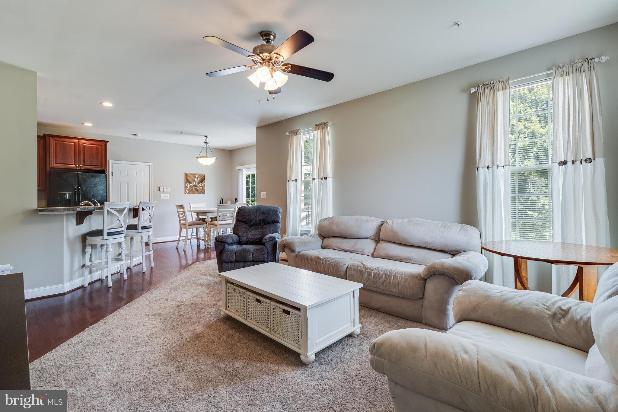 6860 DESALES PLACE