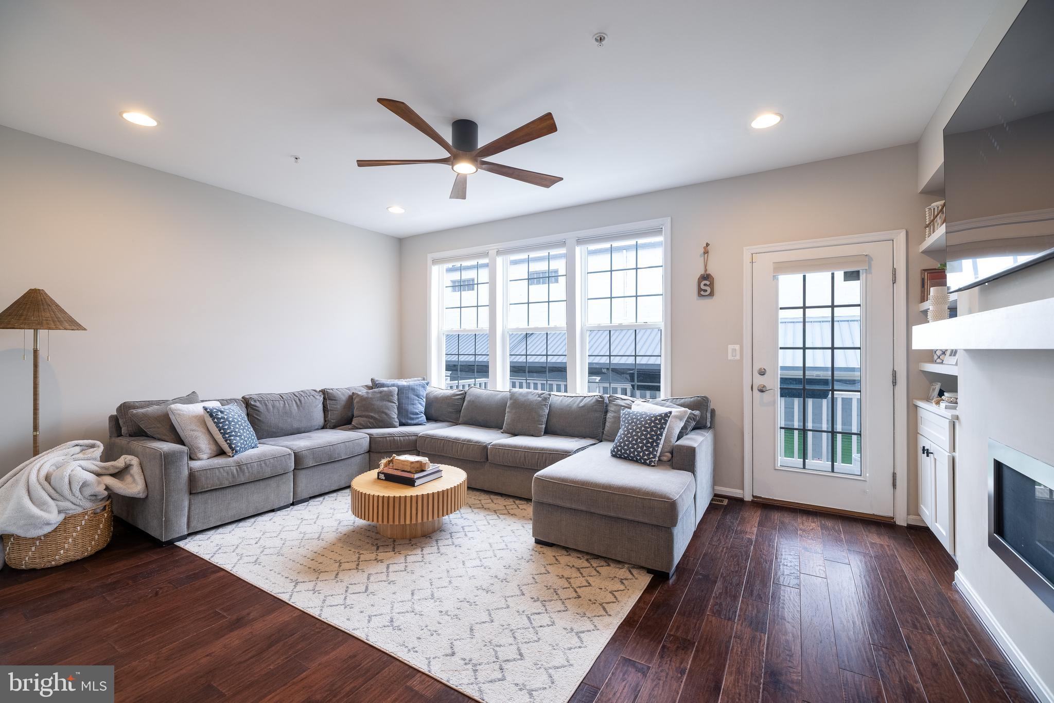 HAMPDEN HISTORIC DISTRICT - Residential