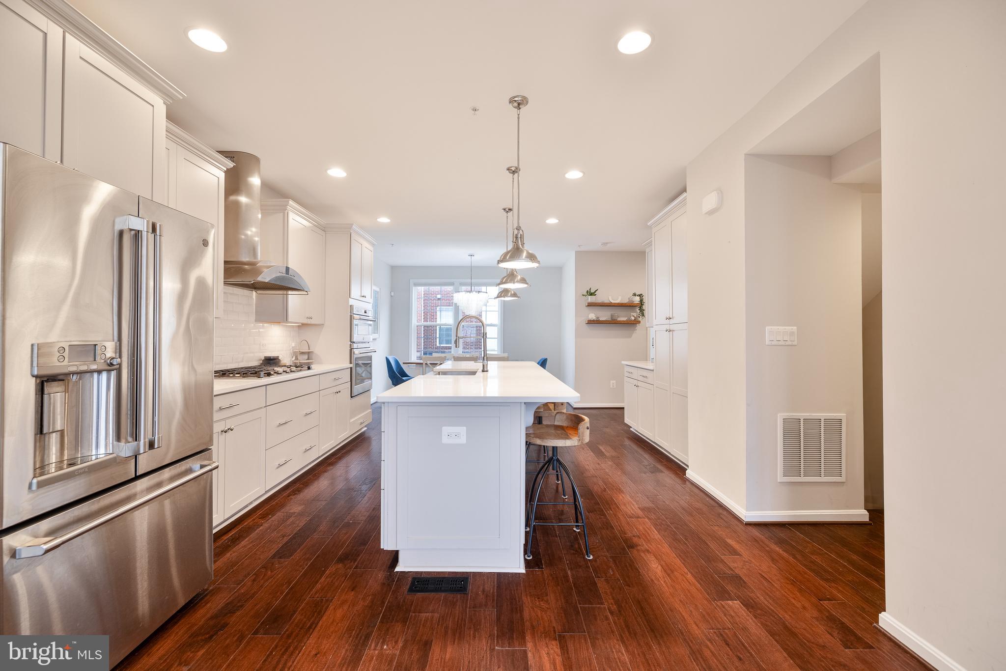 HAMPDEN HISTORIC DISTRICT - Residential