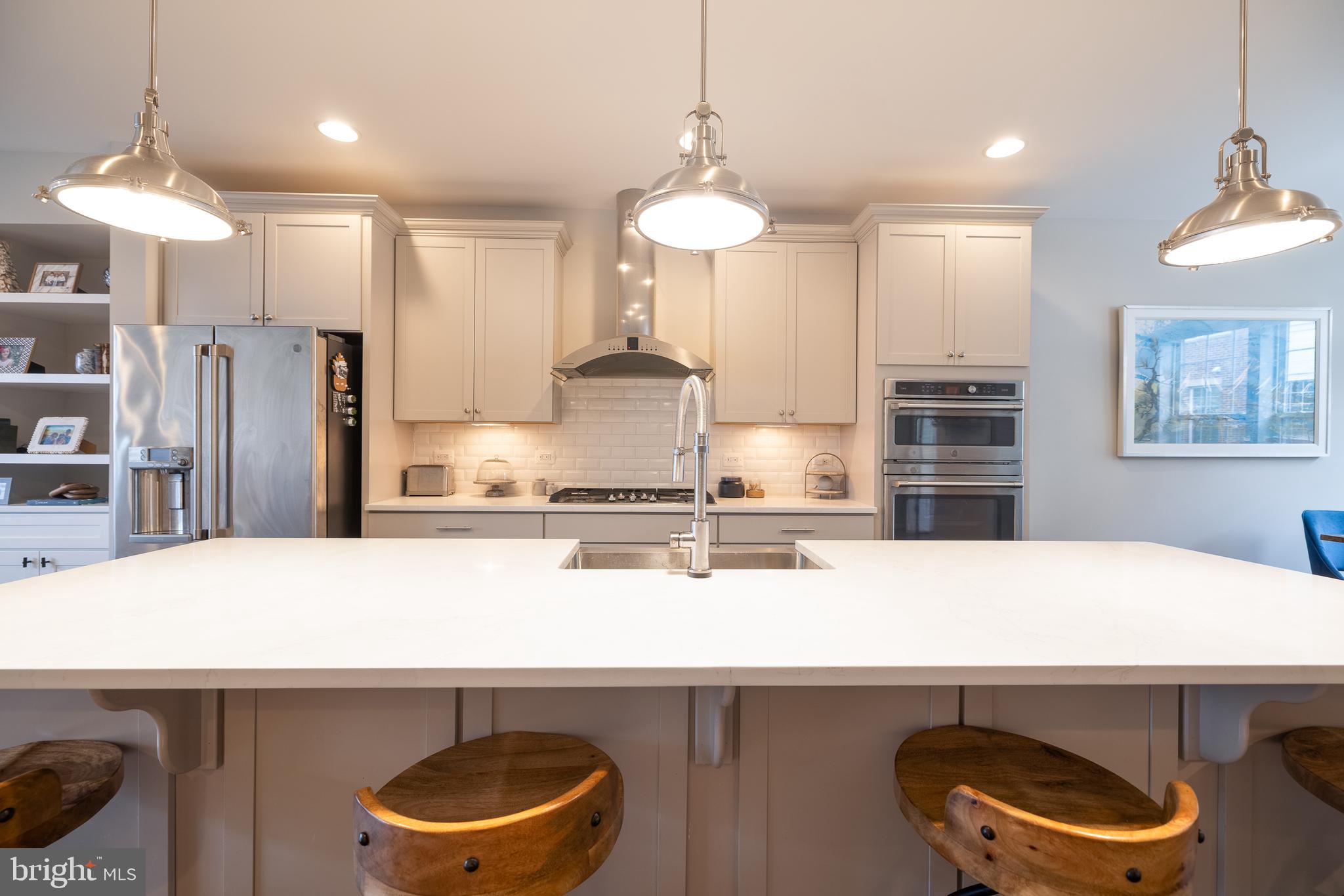 HAMPDEN HISTORIC DISTRICT - Residential