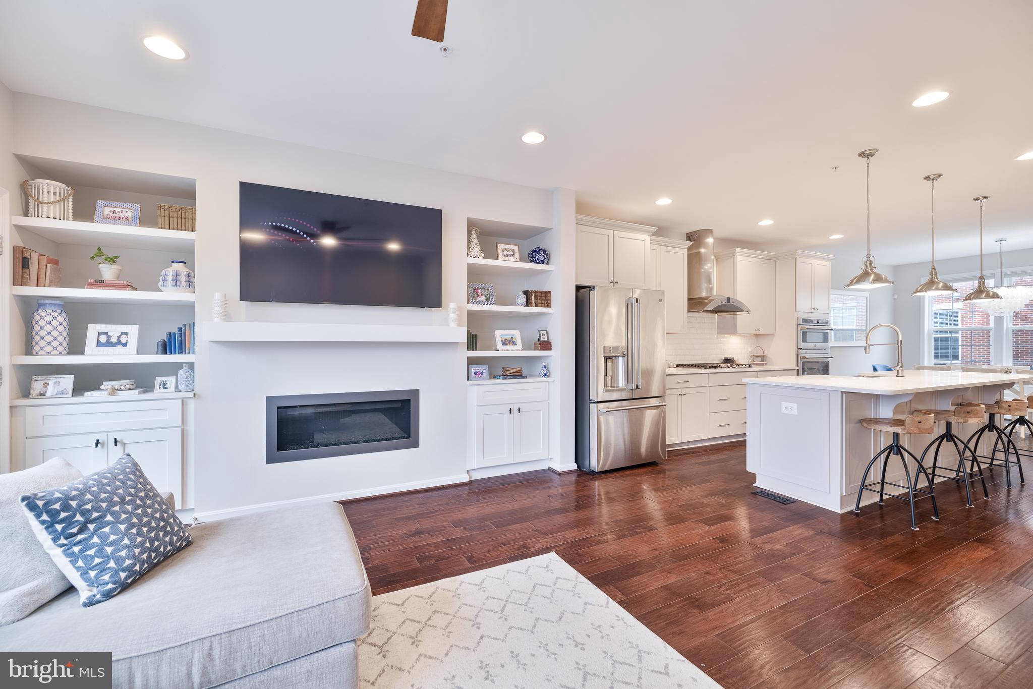 HAMPDEN HISTORIC DISTRICT - Residential