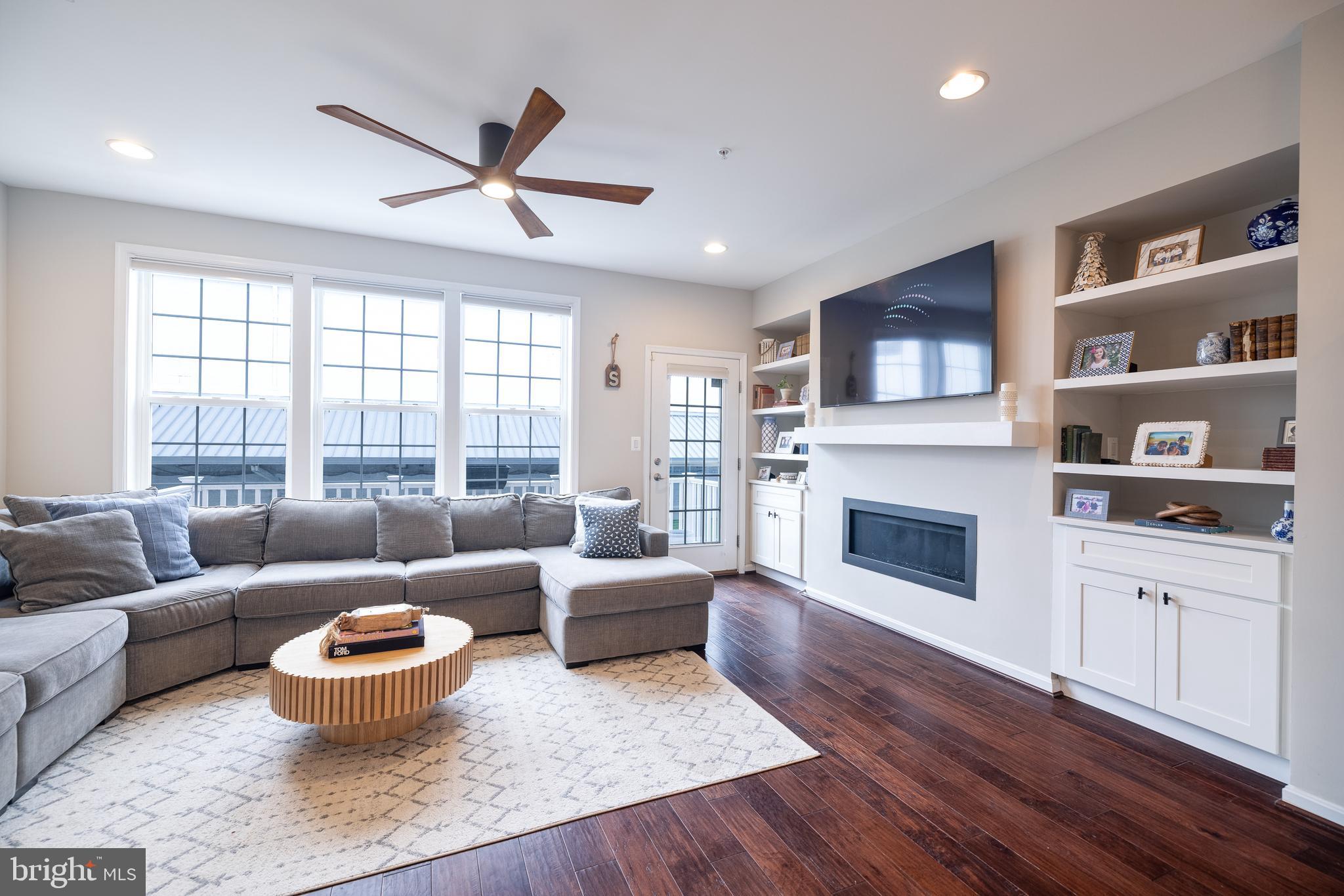 HAMPDEN HISTORIC DISTRICT - Residential