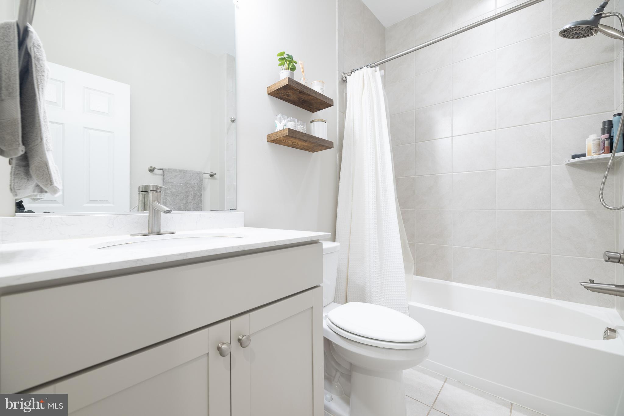 HAMPDEN HISTORIC DISTRICT - Residential