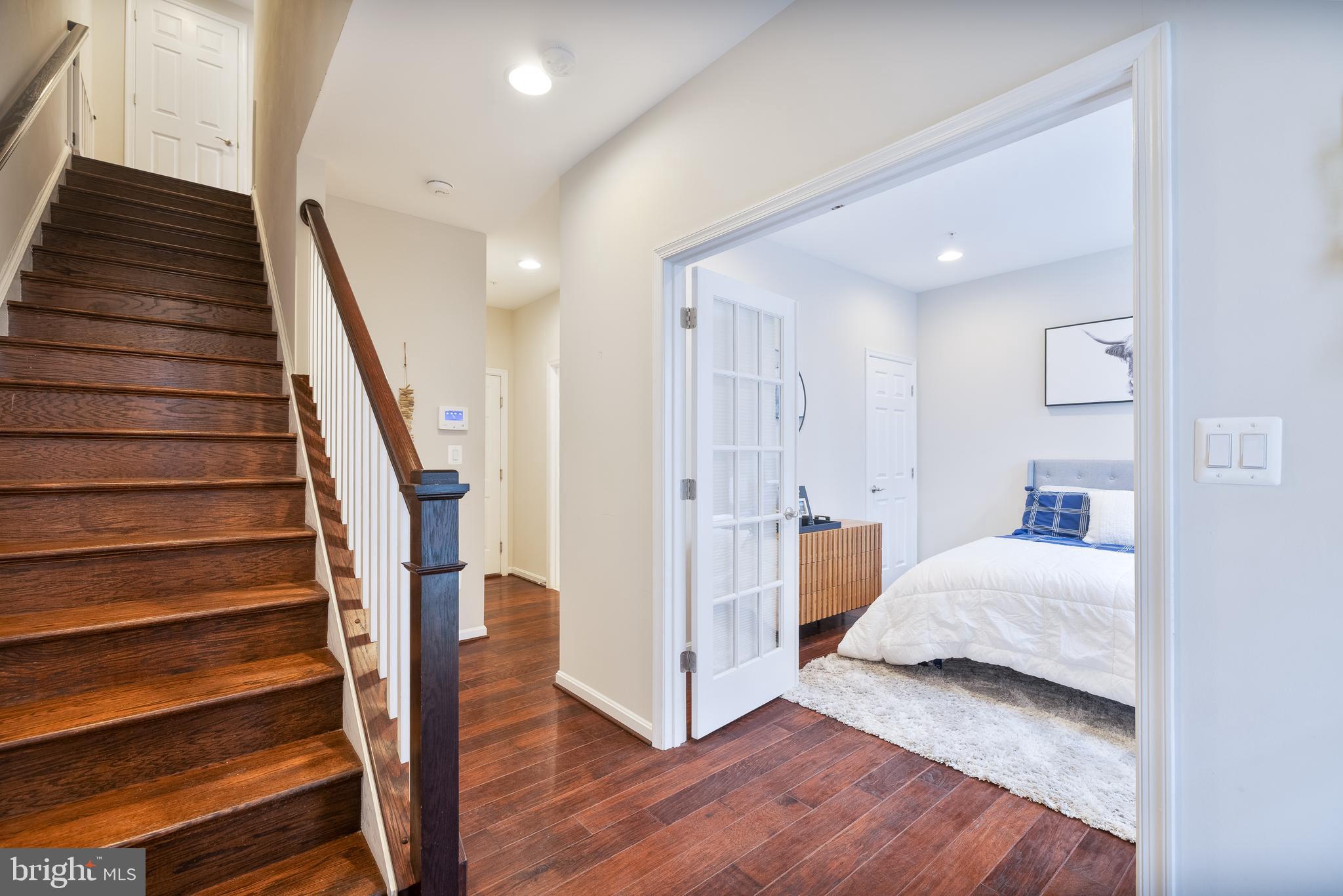 HAMPDEN HISTORIC DISTRICT - Residential