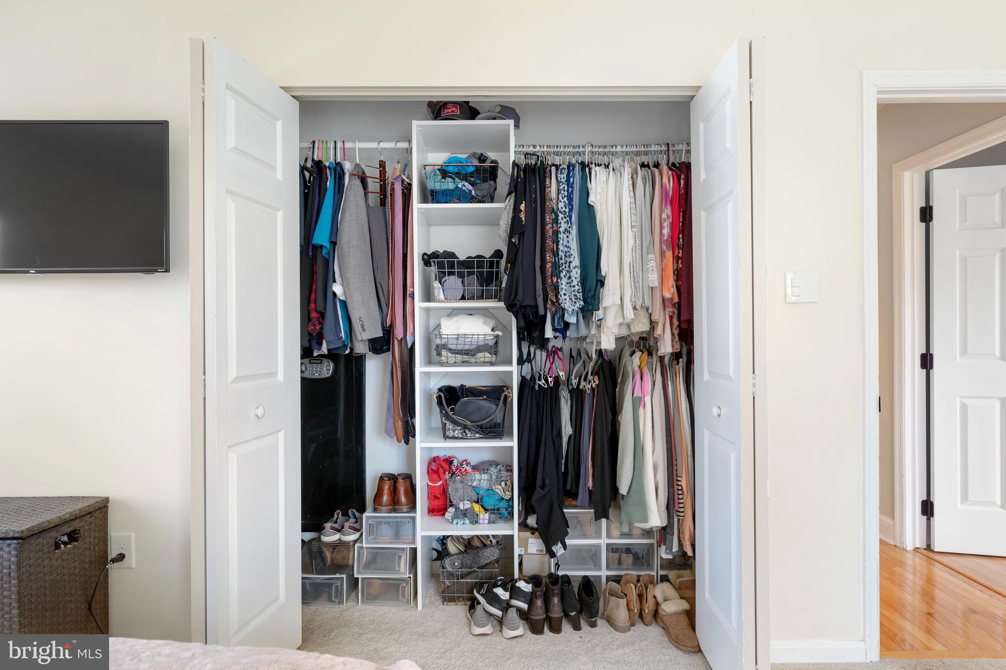 ELDERSBURG ESTATES - Residential