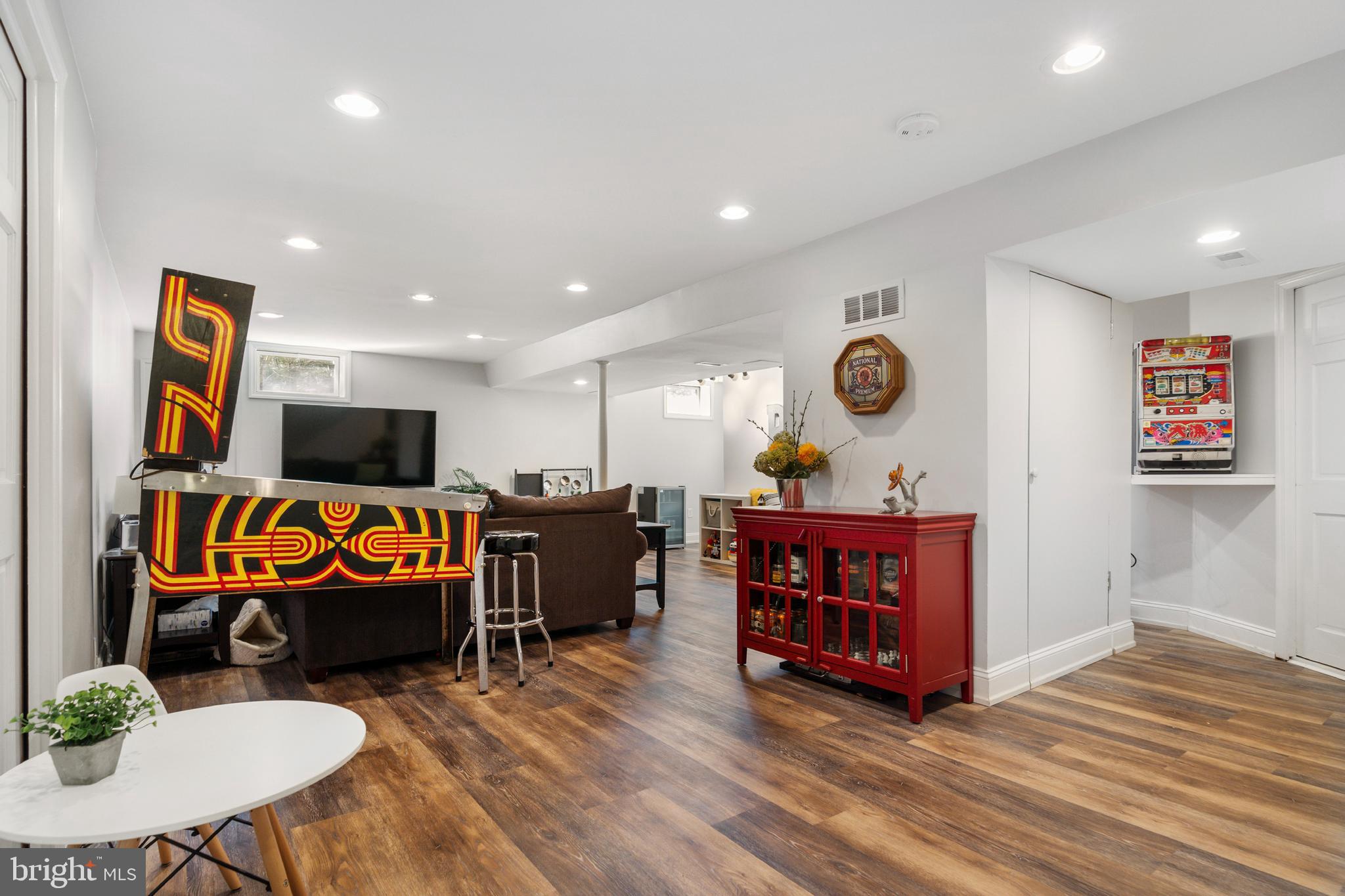 ELDERSBURG ESTATES - Residential