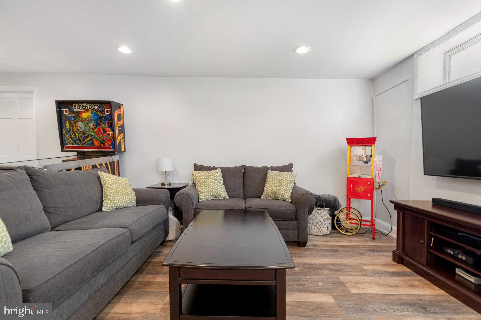 ELDERSBURG ESTATES - Residential