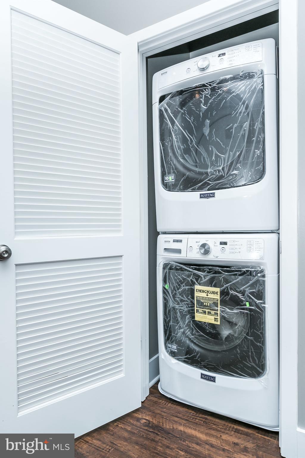 HIGHLANDTOWN - Residential Lease