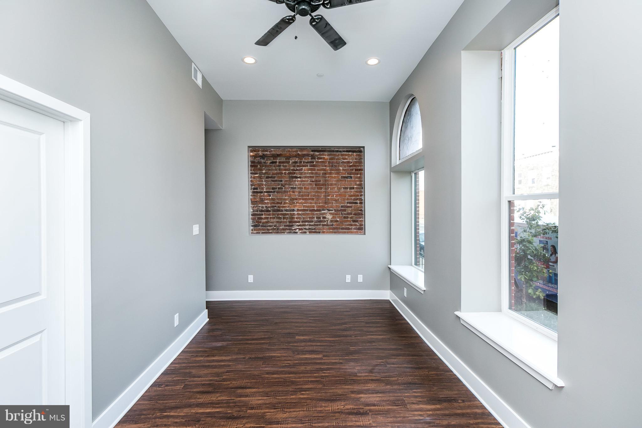 HIGHLANDTOWN - Residential Lease