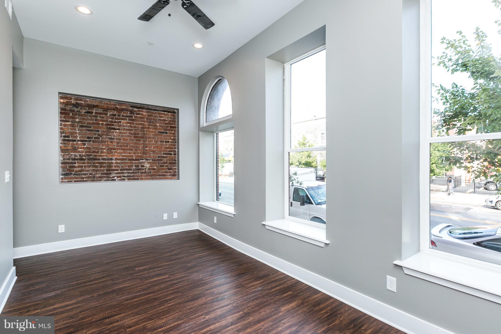 HIGHLANDTOWN - Residential Lease