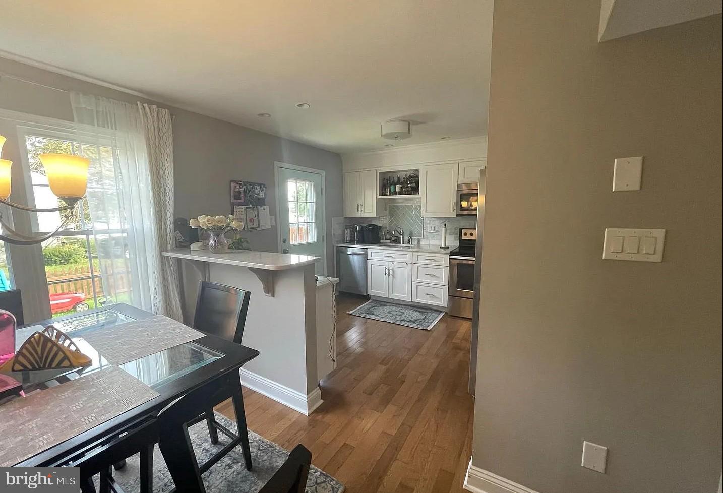 2 CHESTHILL COURT
