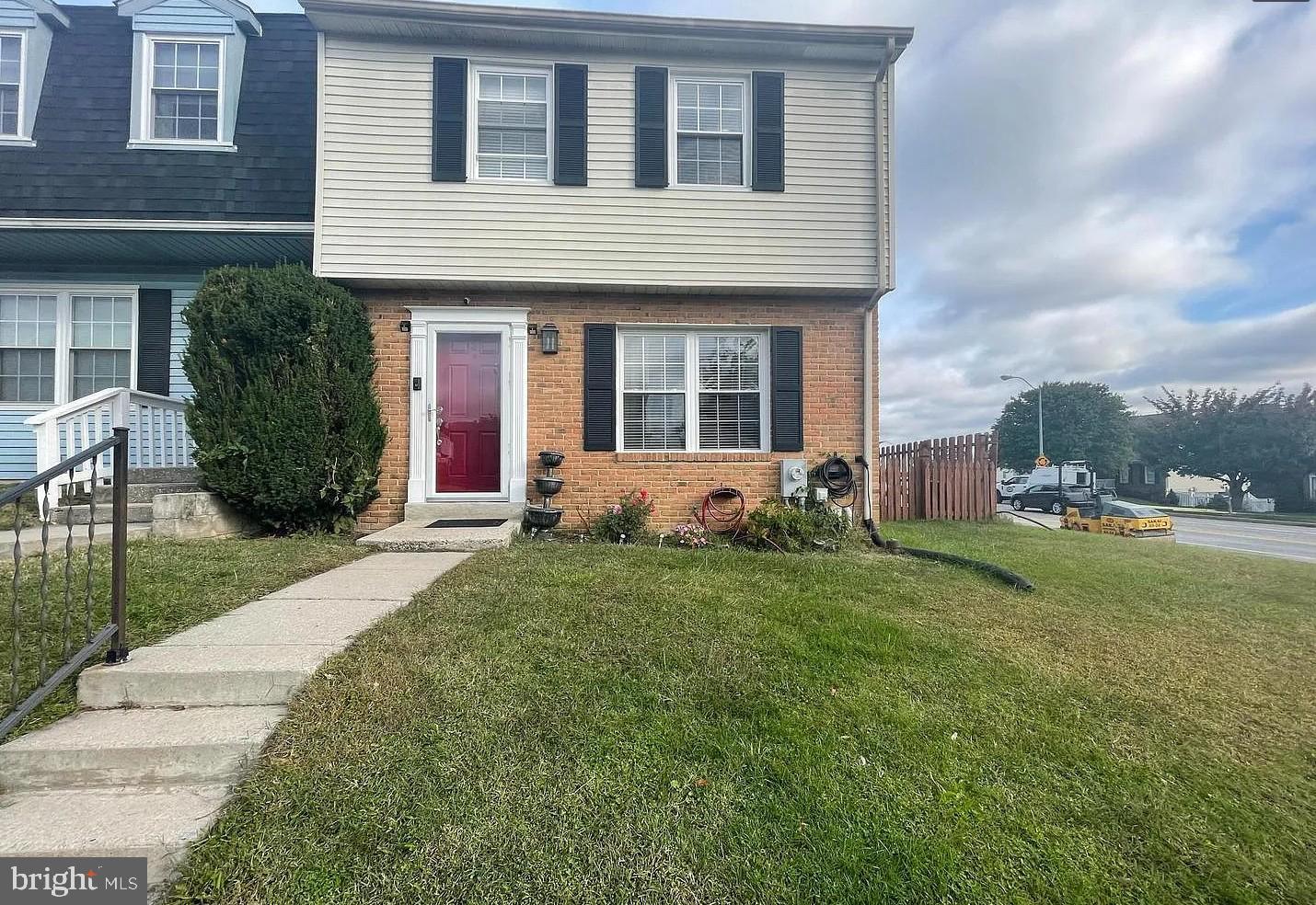 2 CHESTHILL COURT