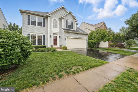 25892 PINEBLUFF CHANTILLY VA 20152