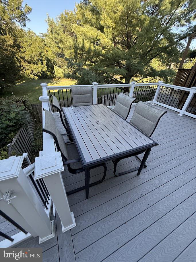 9565 WHITE PILLAR TERRACE