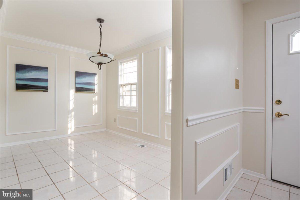 CROFTON SQUARE - Residential