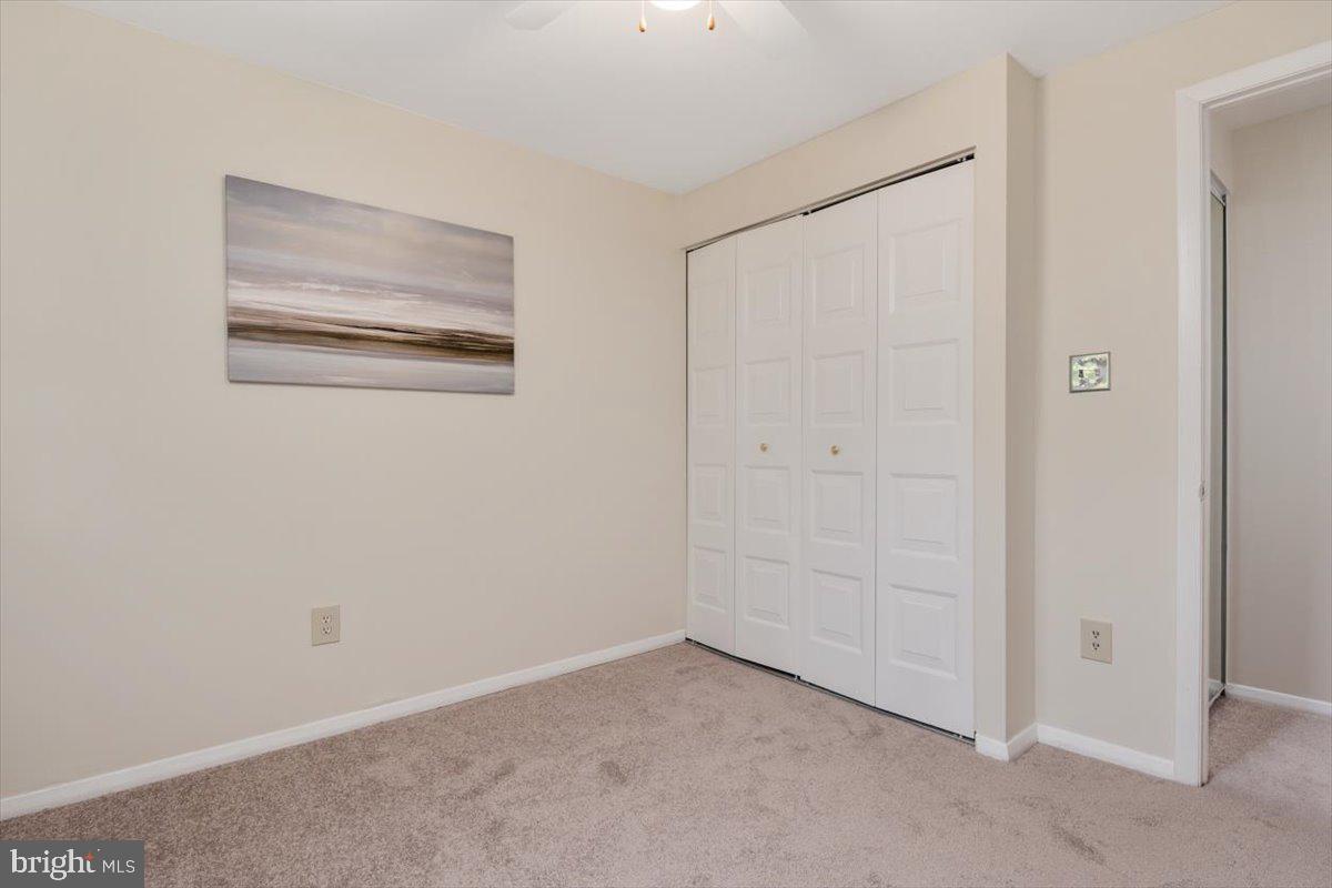 CROFTON SQUARE - Residential