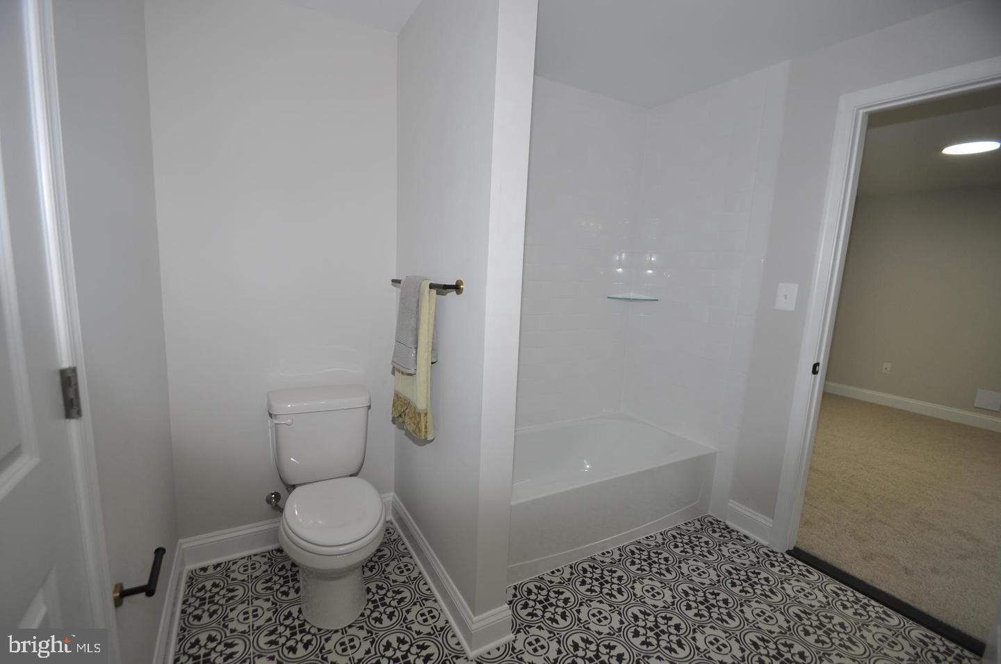 COLESVILLE OUTSIDE - Residential