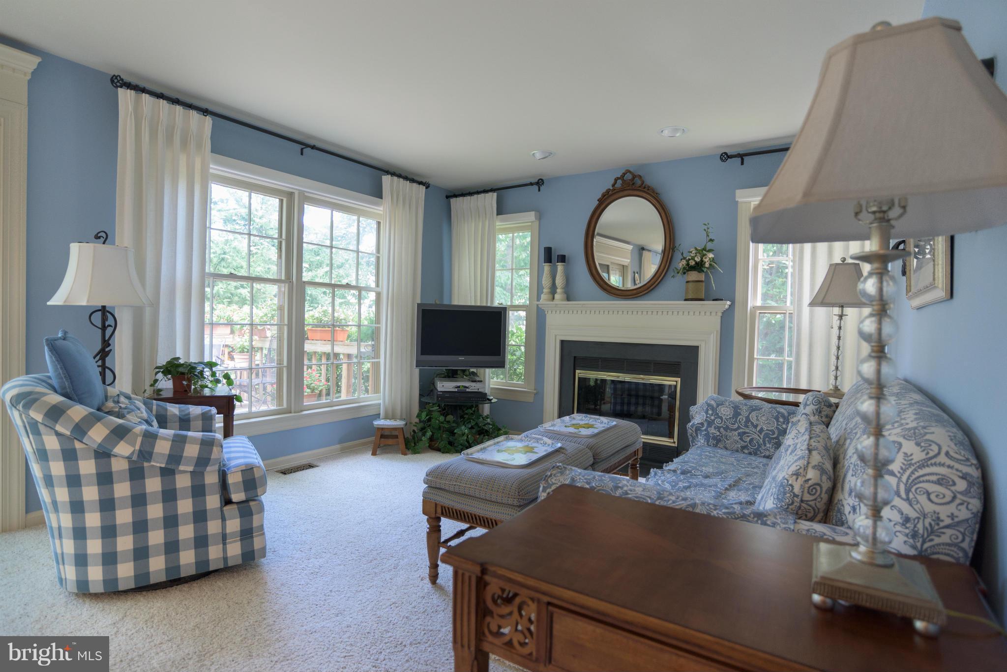 LIFESTYLE AT SULLY STATION - Residential