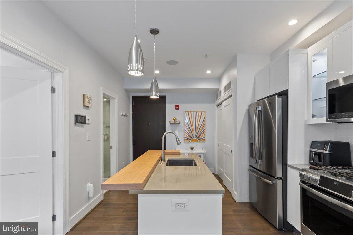625 PARK ROAD NW 204