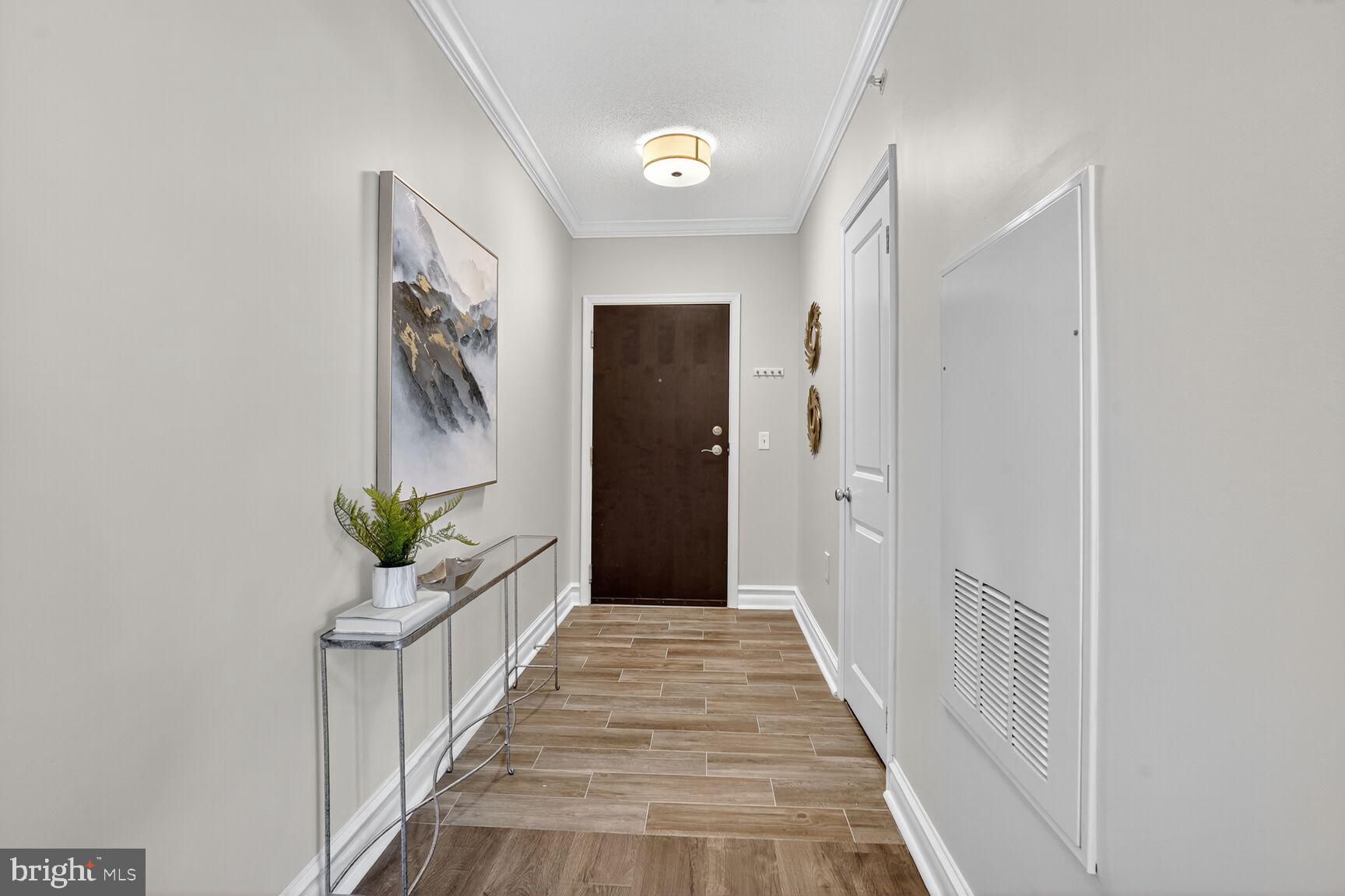 851 N GLEBE ROAD 411
