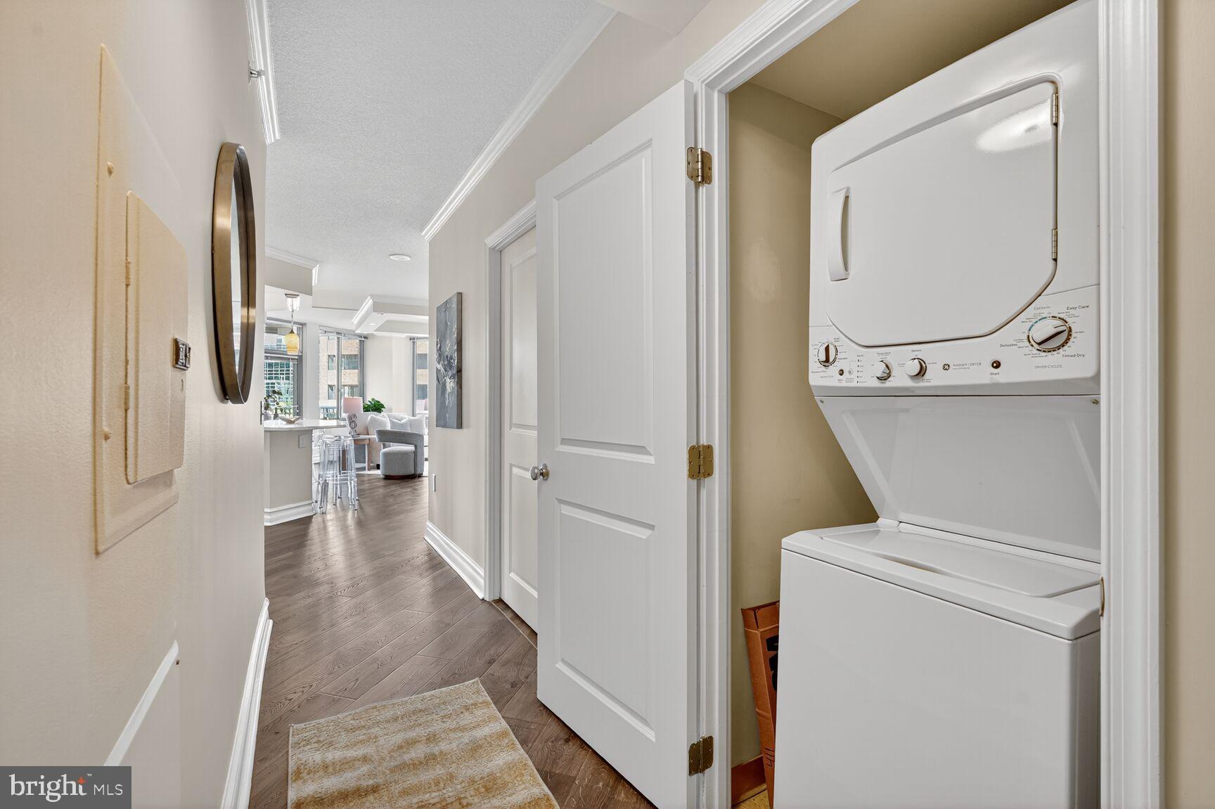 851 N GLEBE ROAD 411