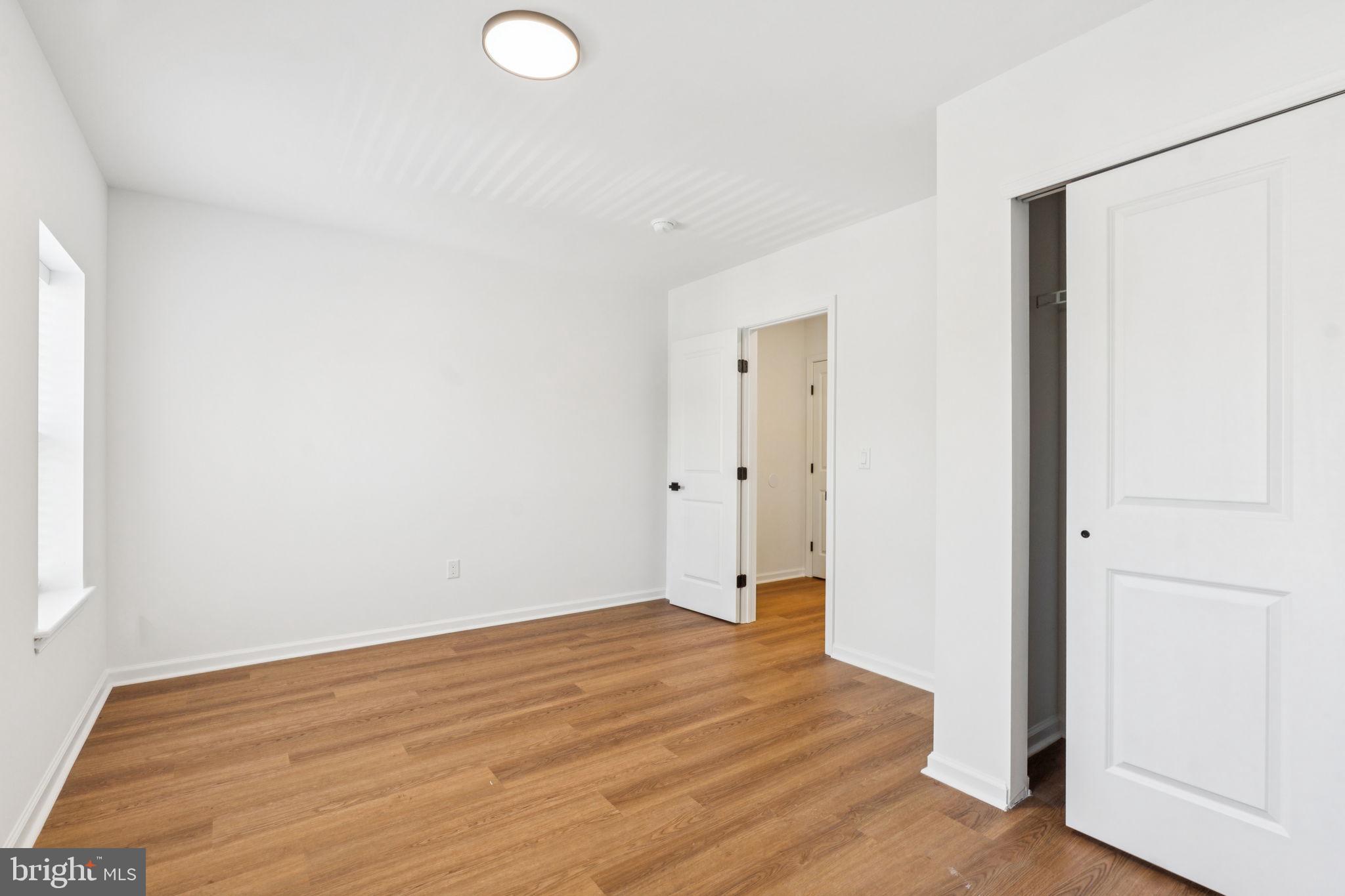 NORRIS SQUARE - Residential Lease