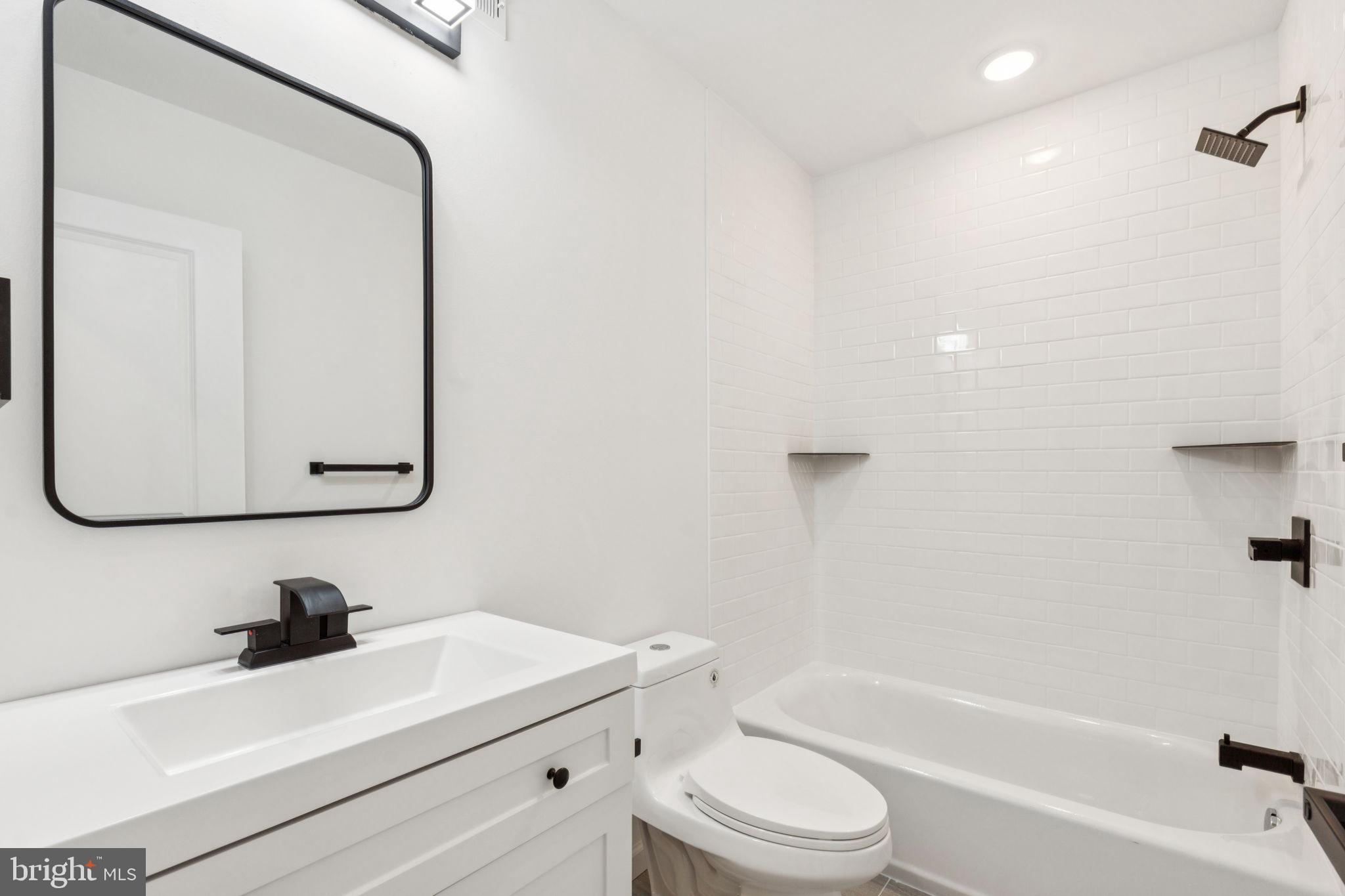 NORRIS SQUARE - Residential Lease