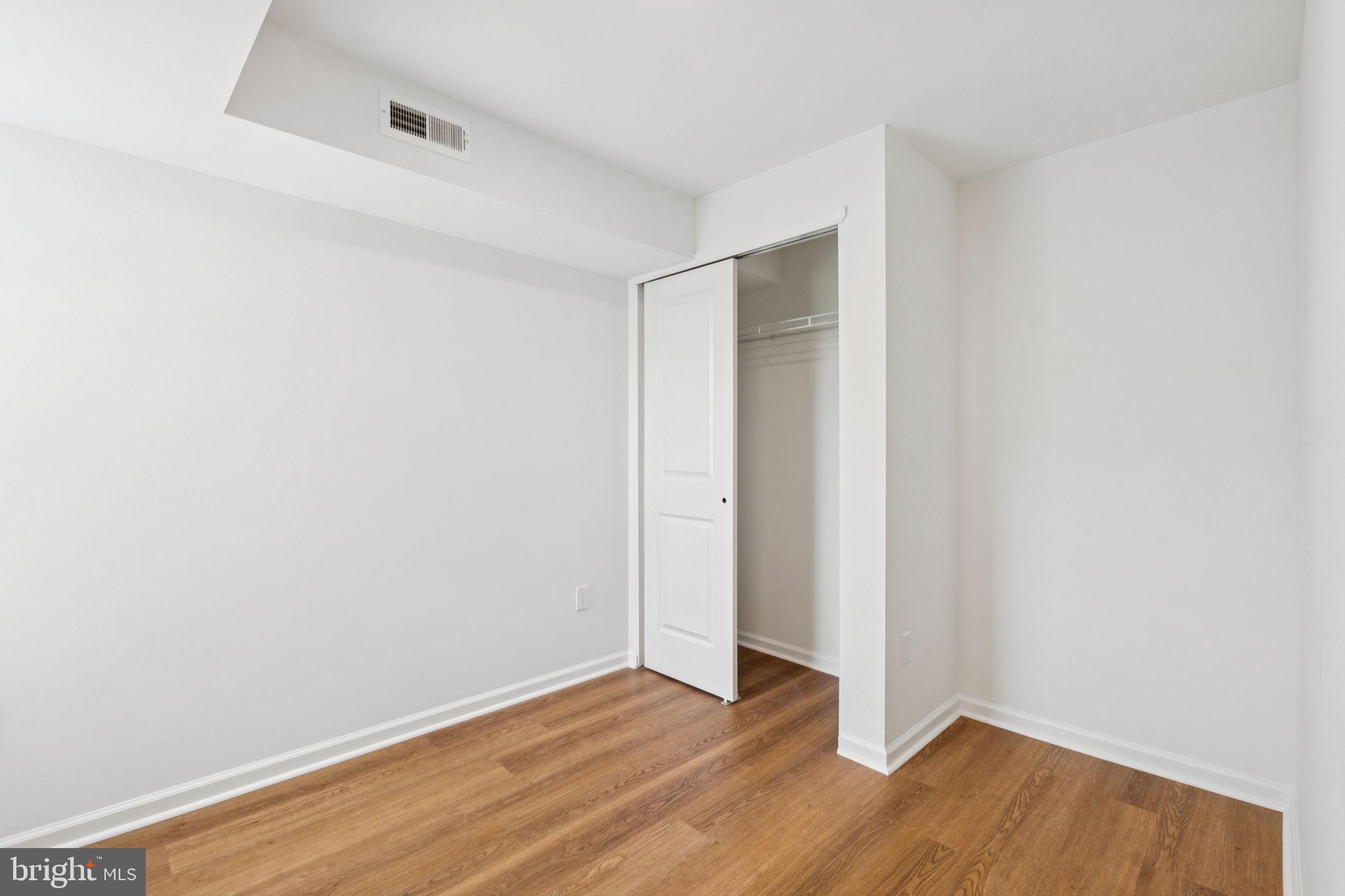 NORRIS SQUARE - Residential Lease