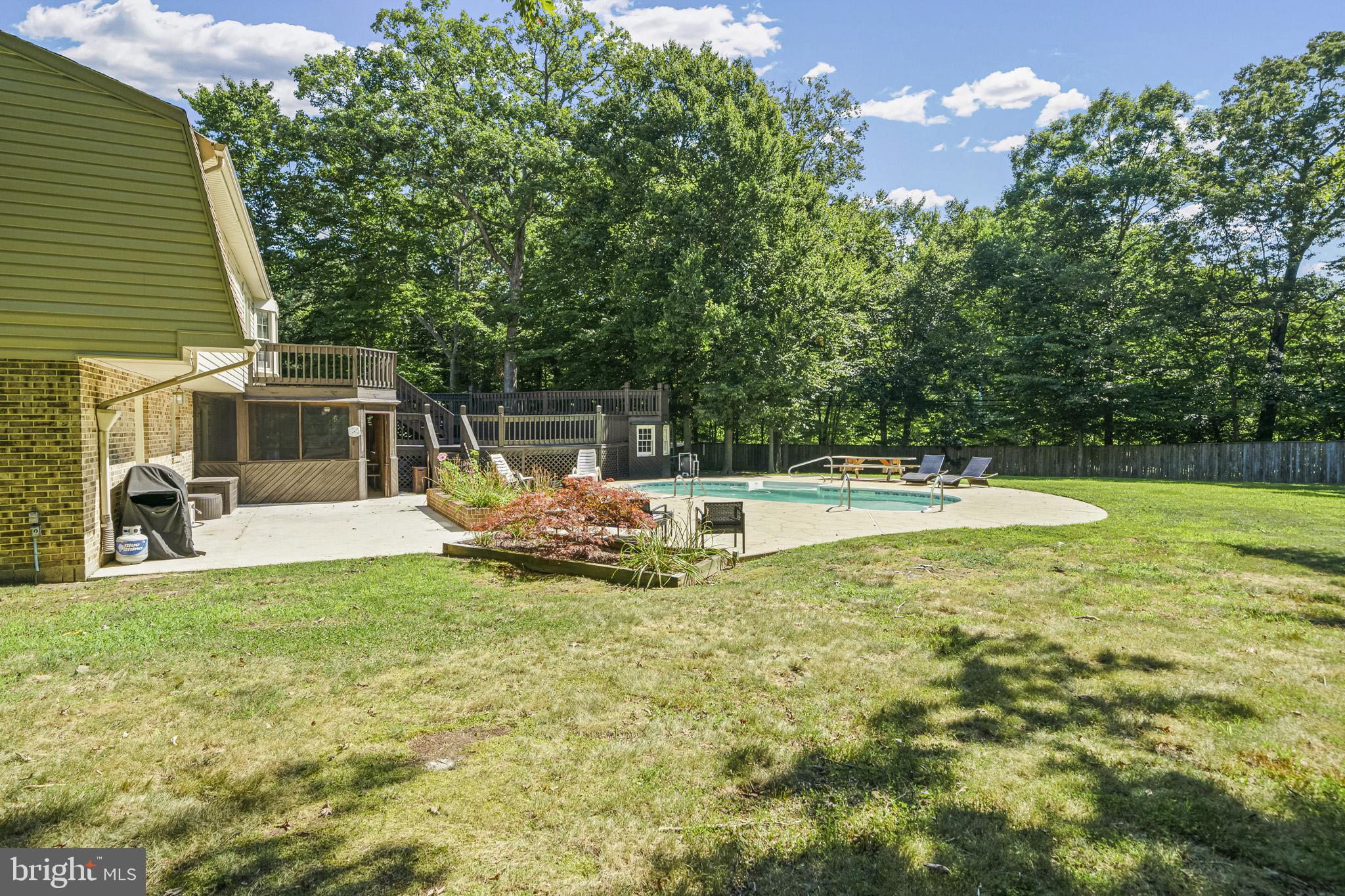 CLARKS RUN - Residential