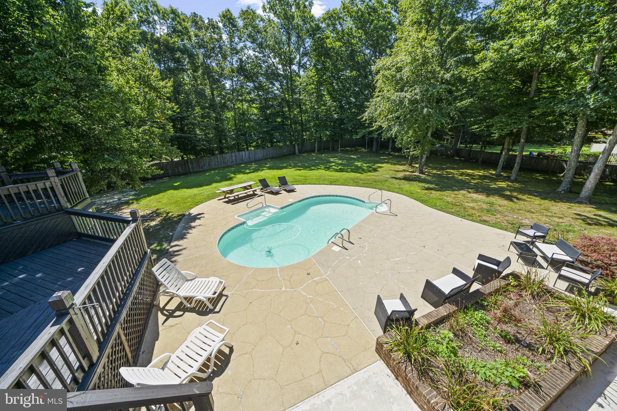 CLARKS RUN - Residential