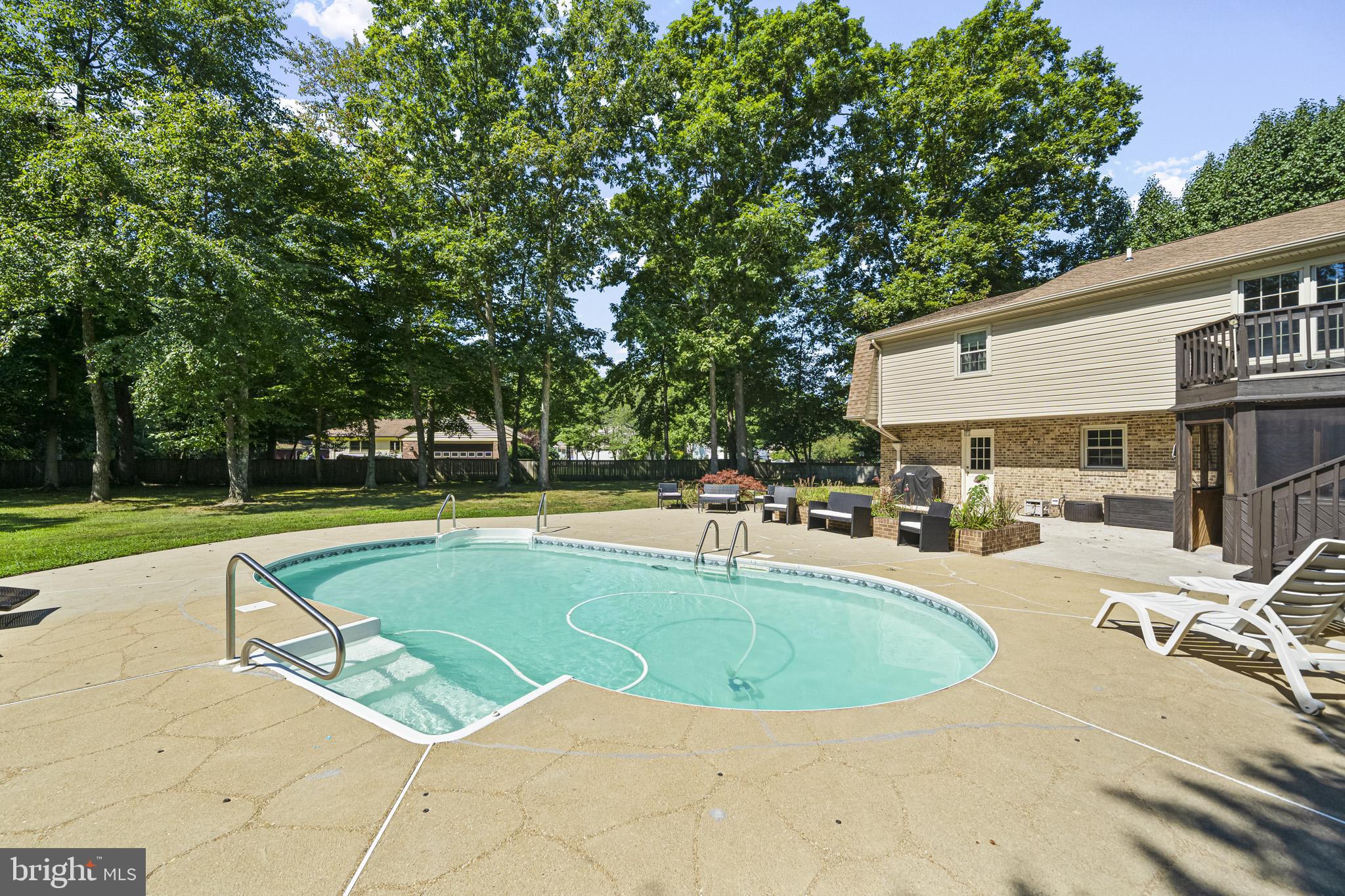 CLARKS RUN - Residential