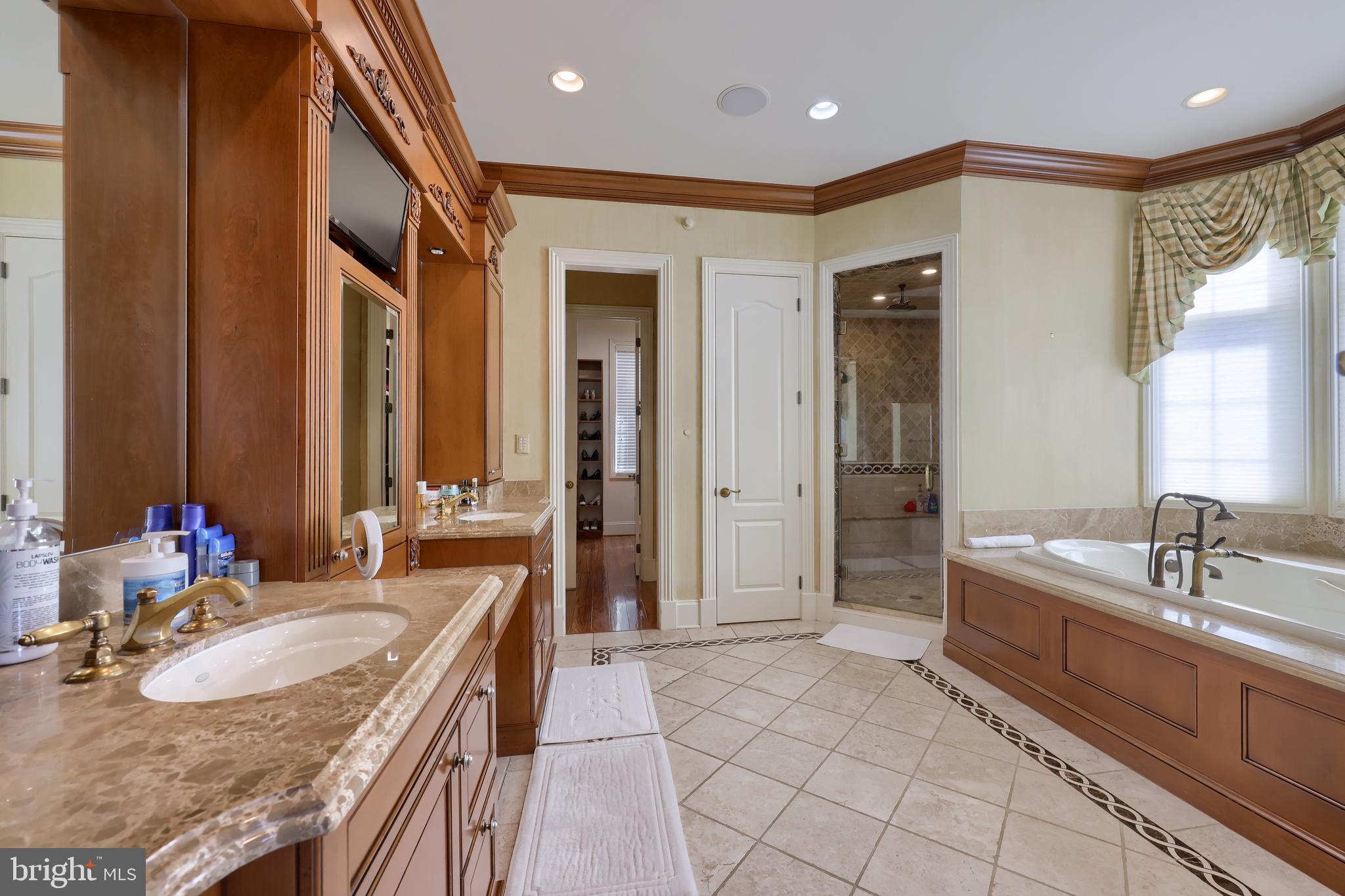 SHREWSBURY TWP - Farm